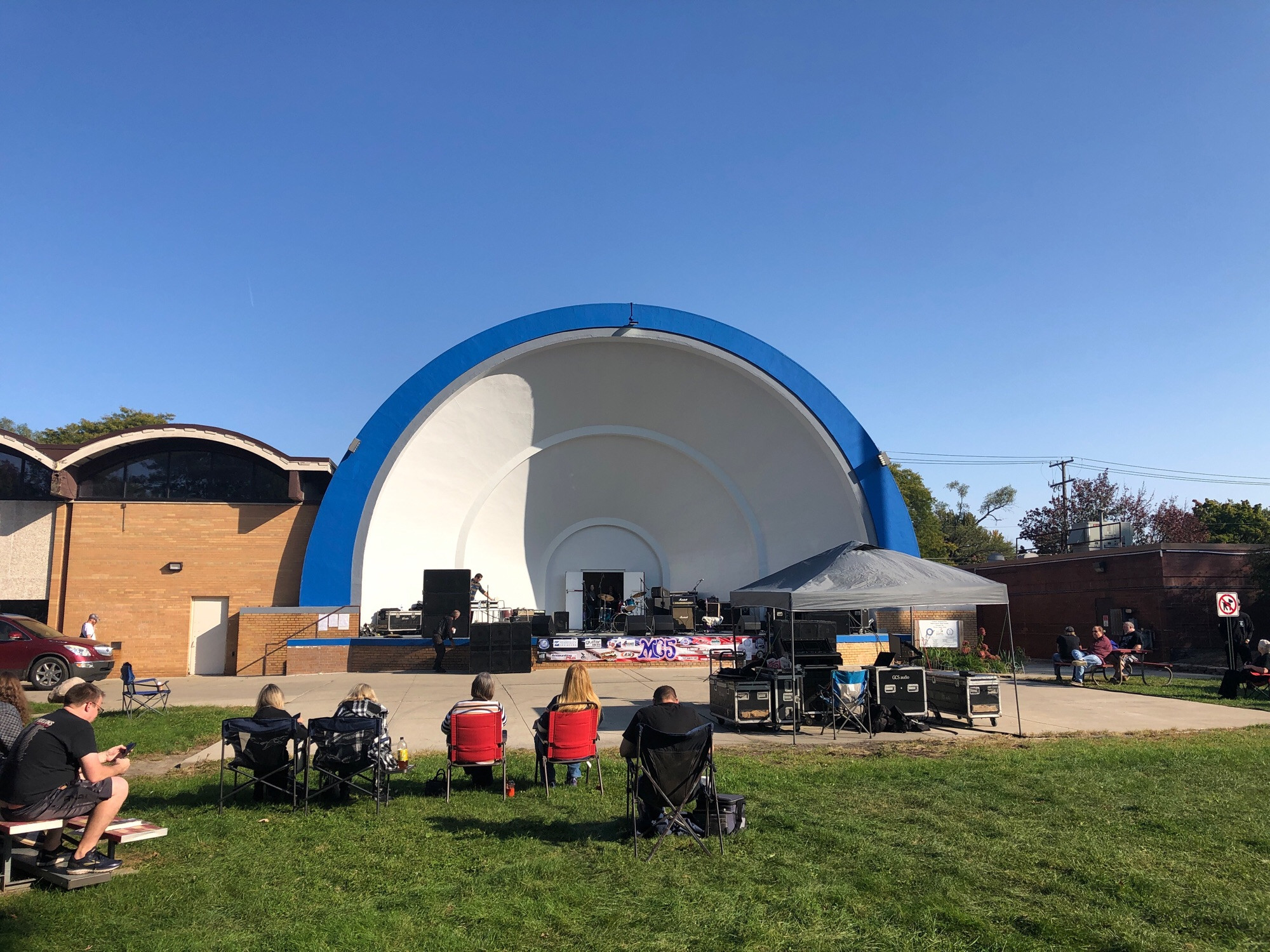 Lincoln Park bandshell