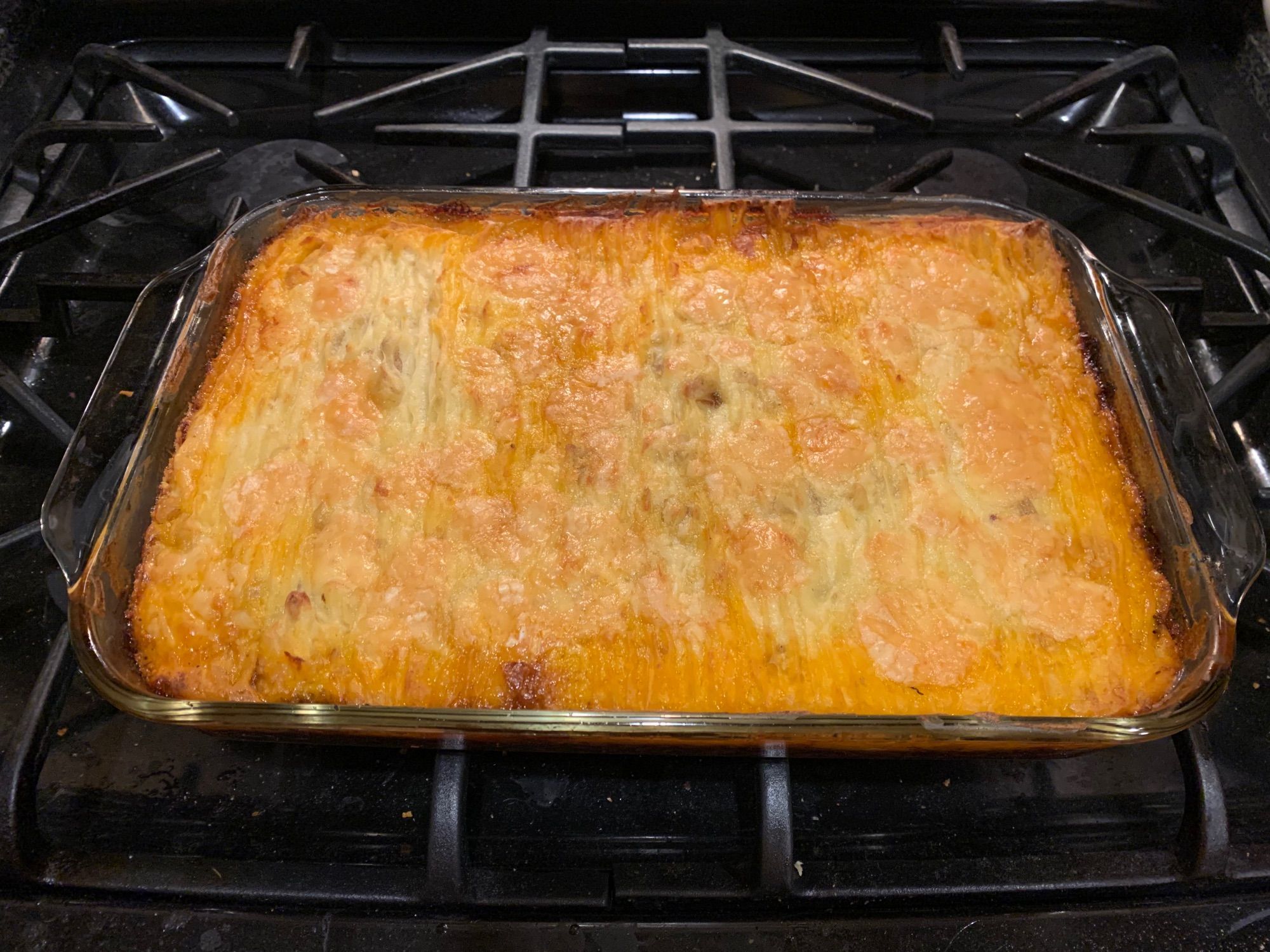 A picture of cottage pie in a Pyrex baking pan