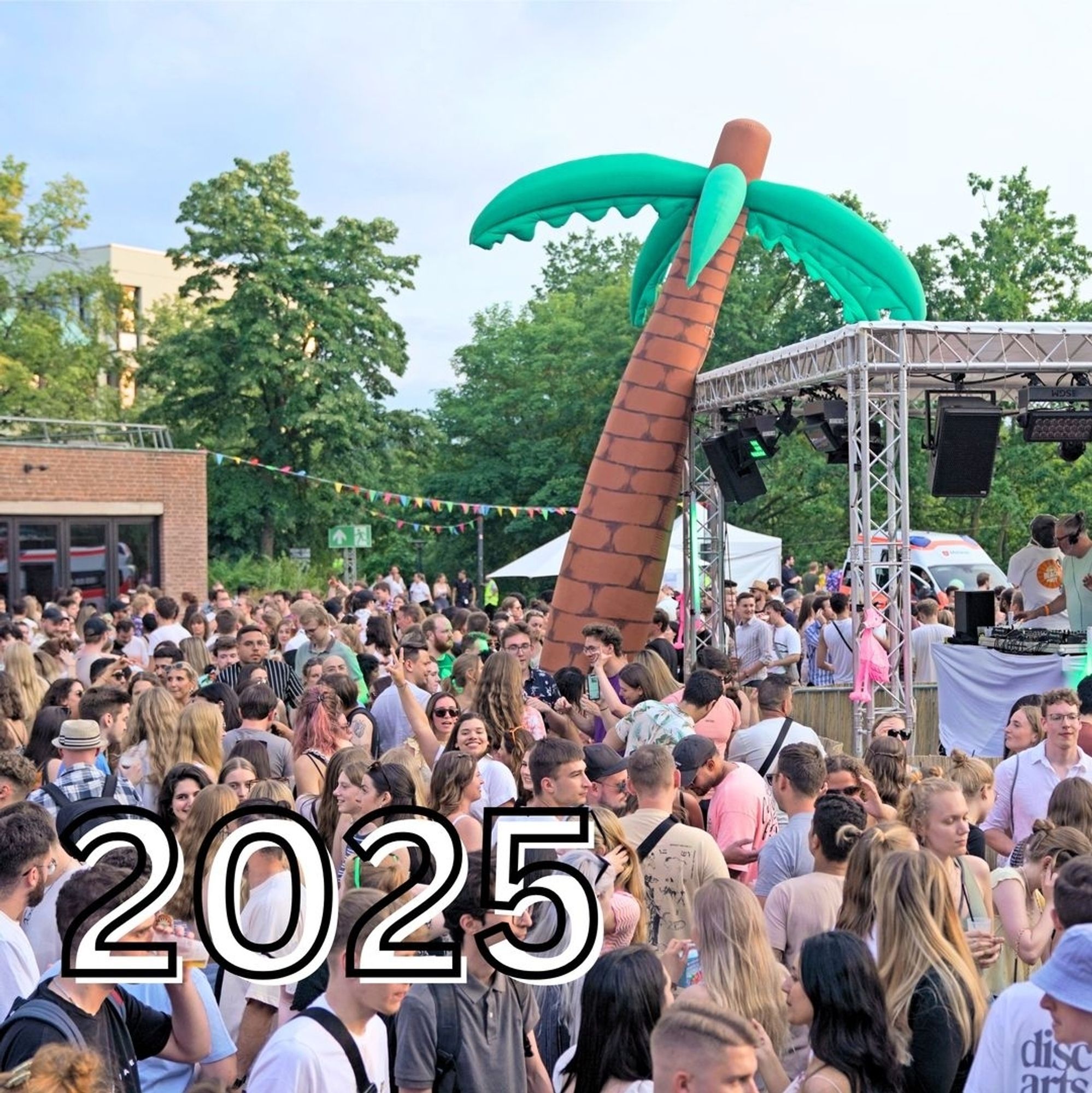 Tanzfläche auf der Summerbeachparty 2023