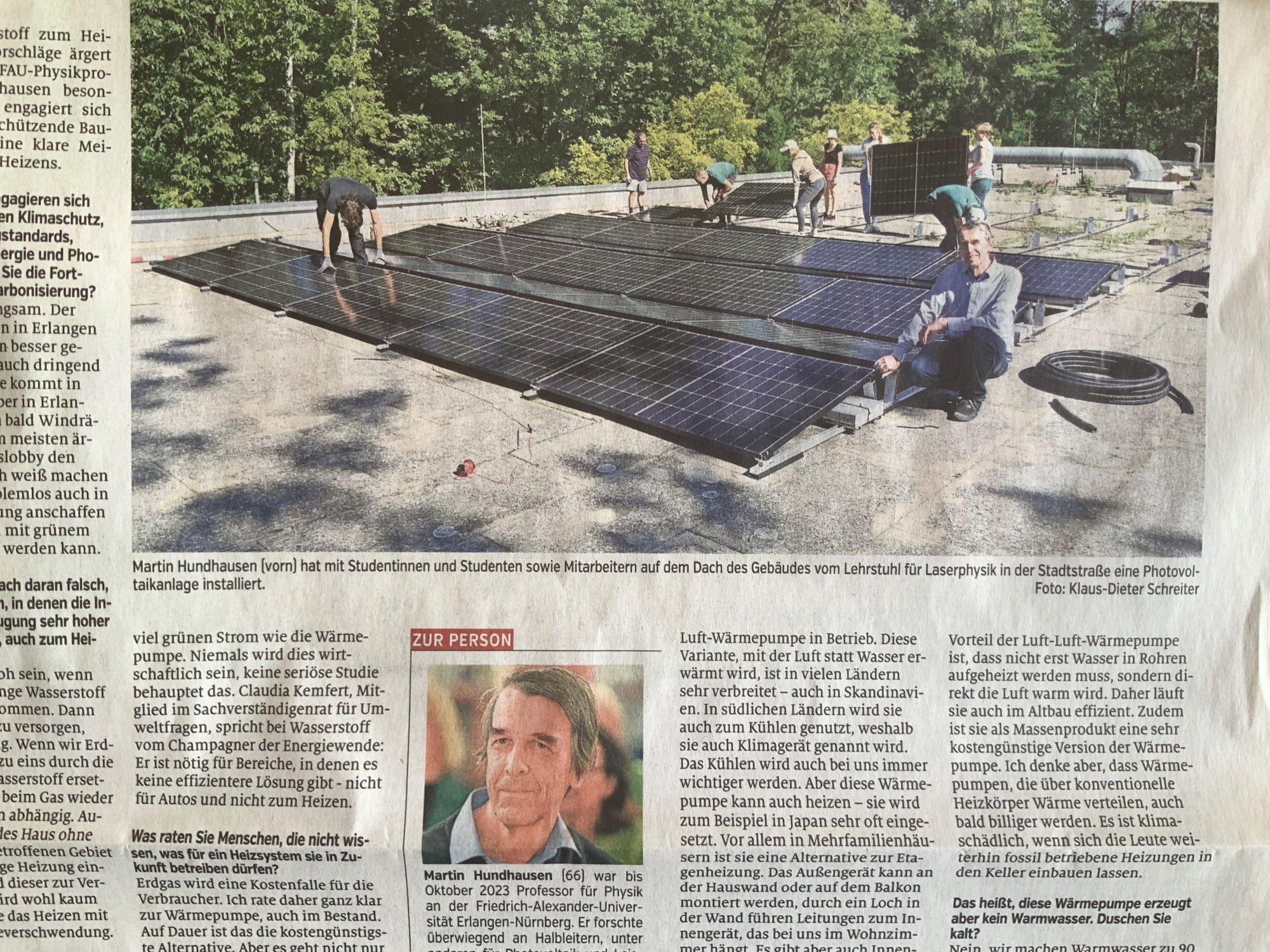 Screenshot vom Zeitungsartikels. Eine Solaranlage, an der ich mit gebaut habe, ist im Bild zu sehen