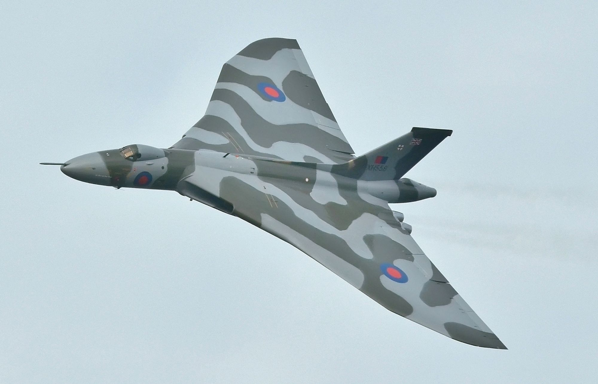 Avro Vulcan bomber in flight, shared from the Wikipedia article