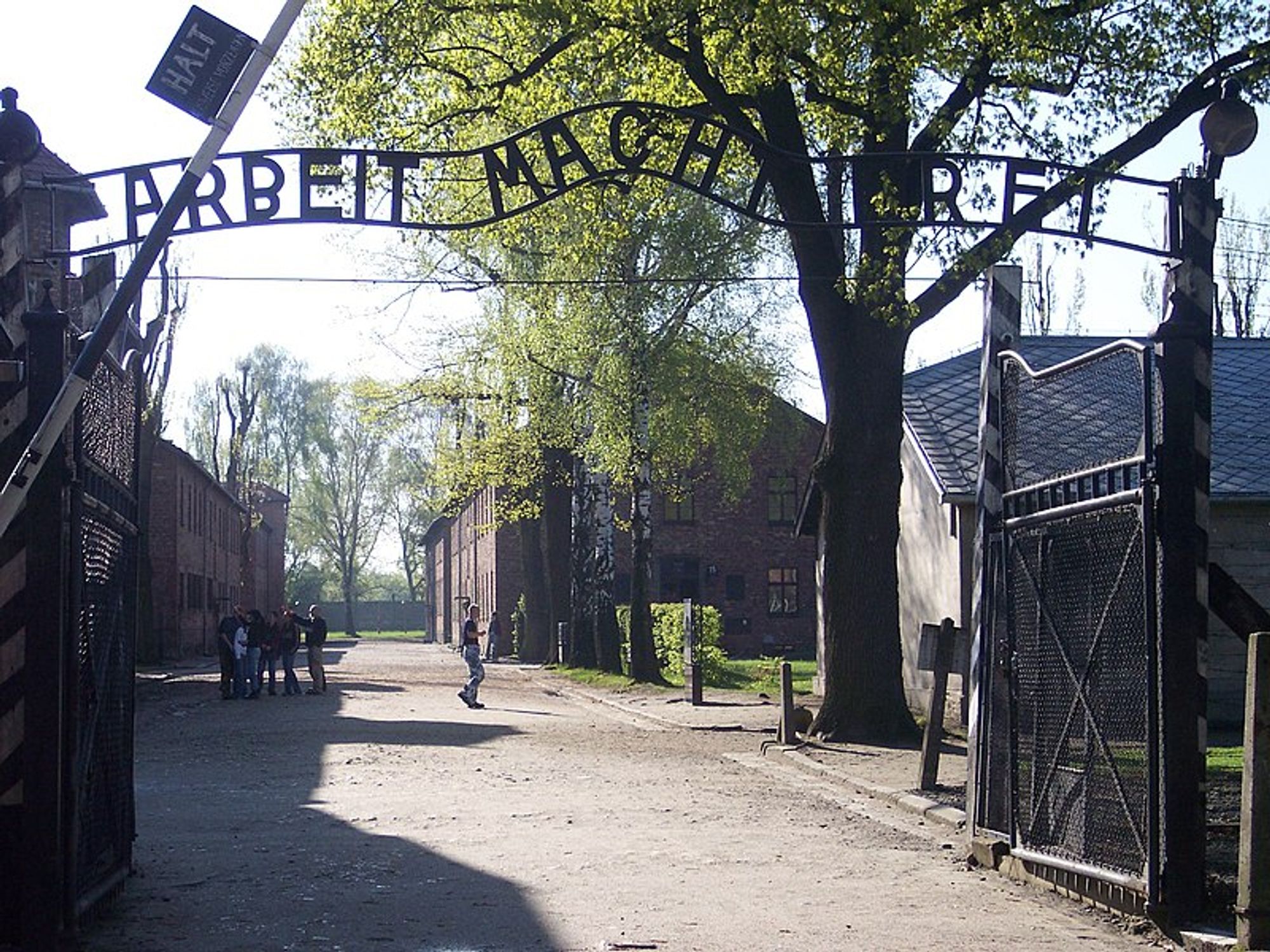 Arbeit macht frei