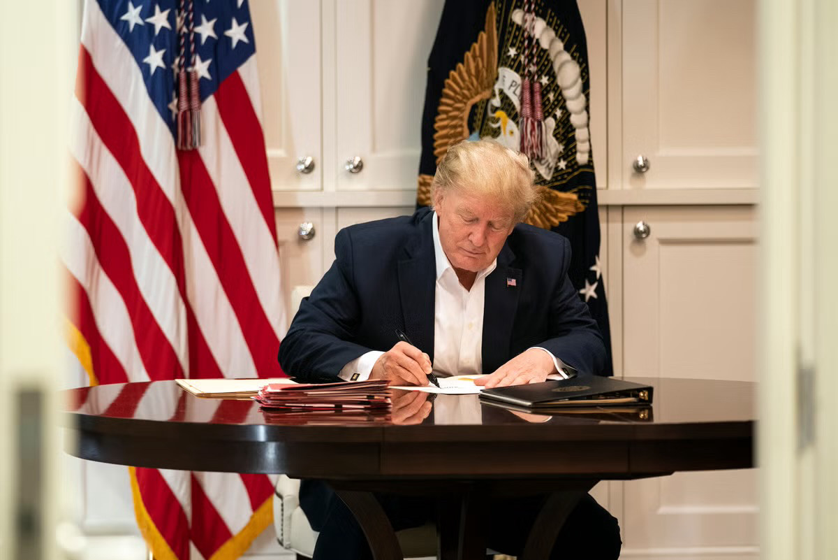 Trump signs blank papers