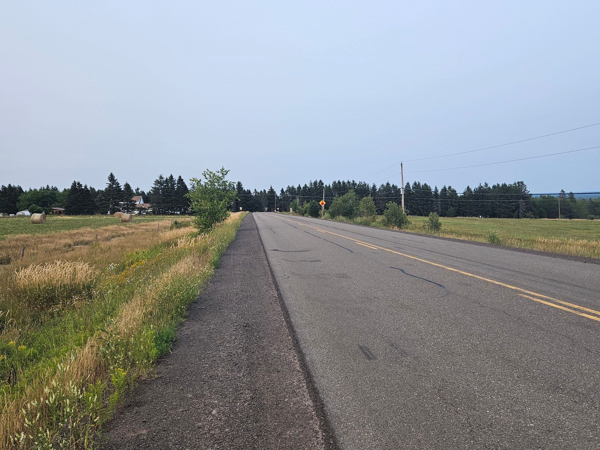 The end of the Indian Mountain Road, looking ahead.
