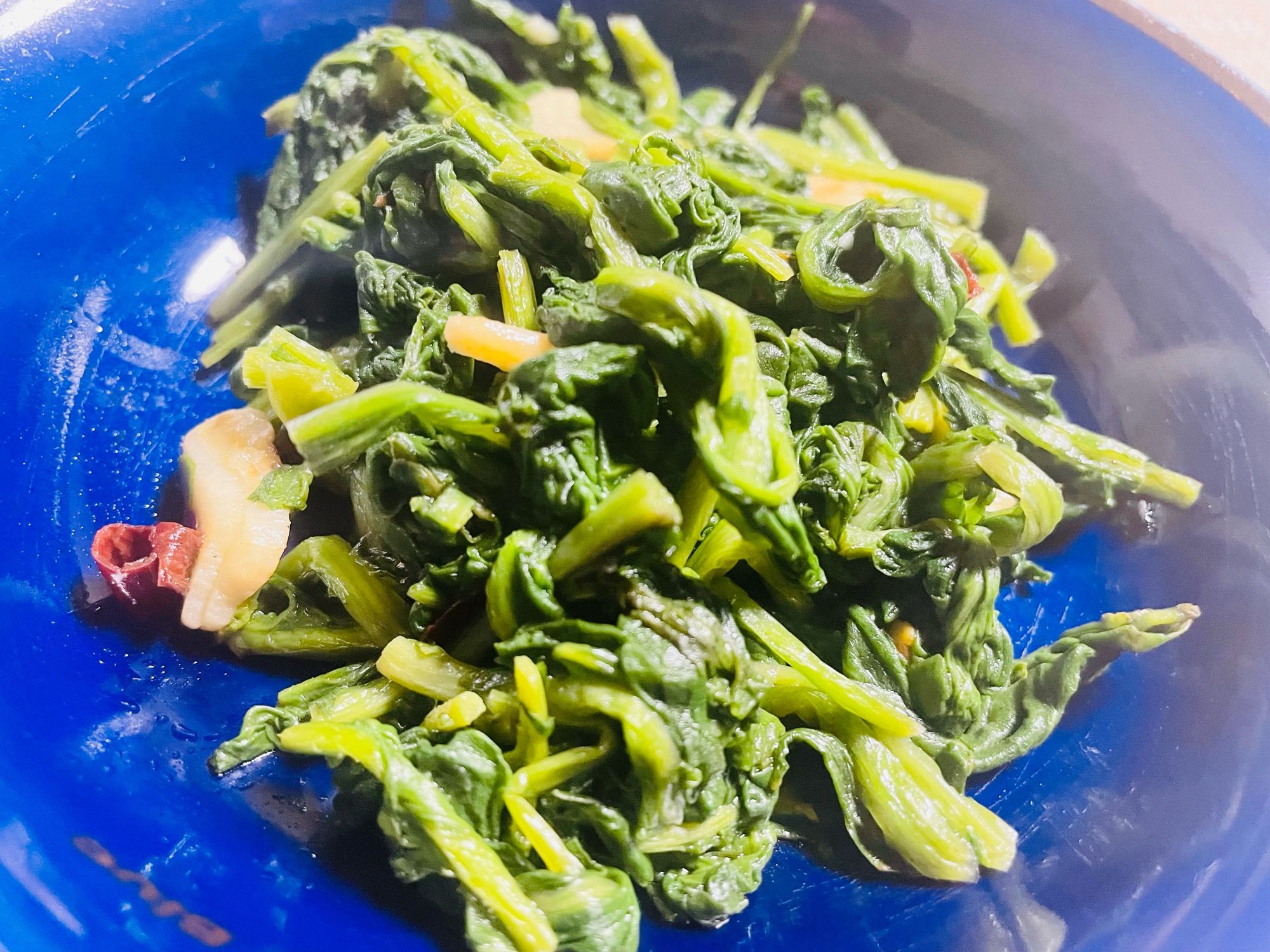 ルッコラの炒め物
Rucola in padella