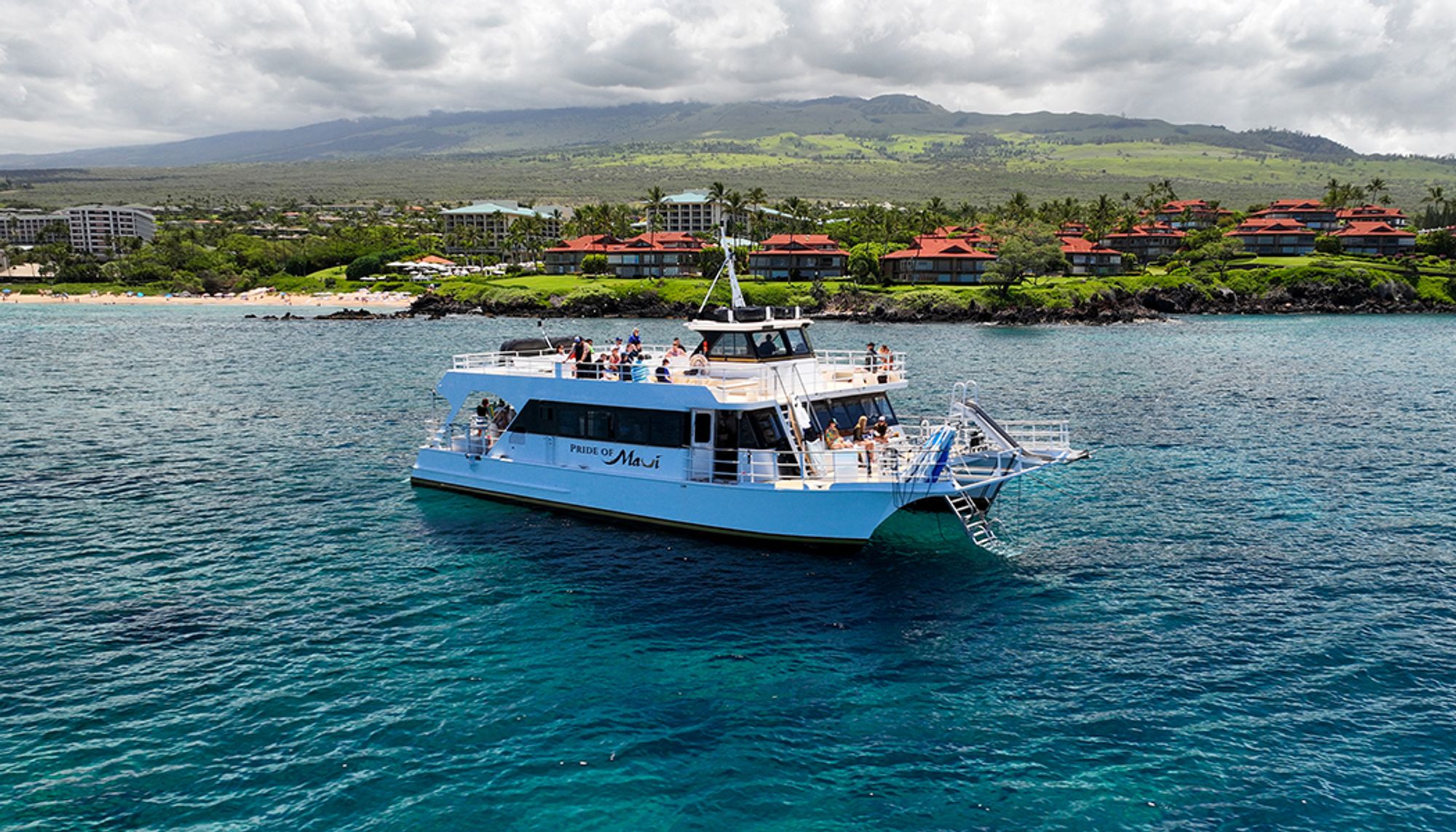 Maui Snorkeling Tour to Molokini Boat