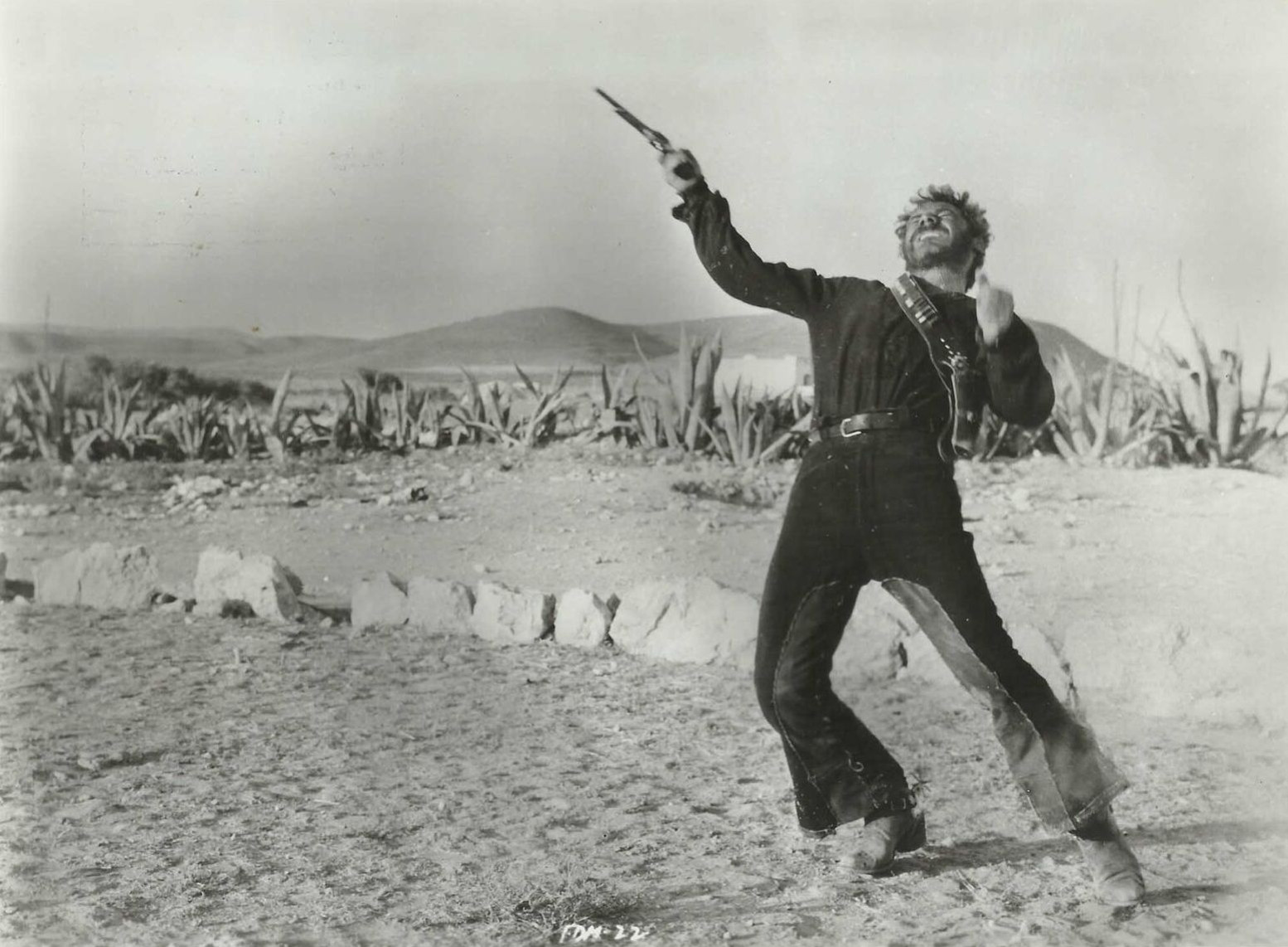 Gian Maria Volonté hit during duel with Lee Van Cleef in the desertic landscape of Cabo De Gata