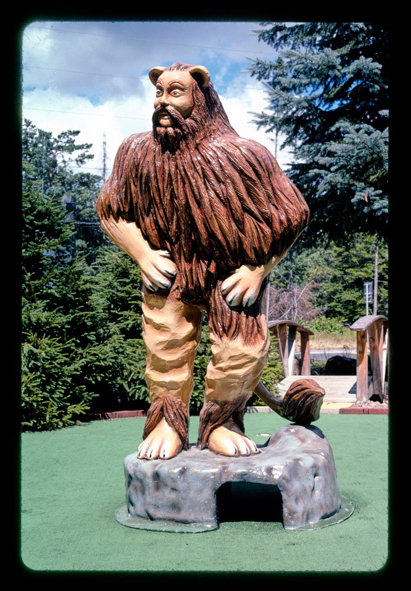 cowardly lion, over the rainbow mini-golf, old forge, new york, 2002