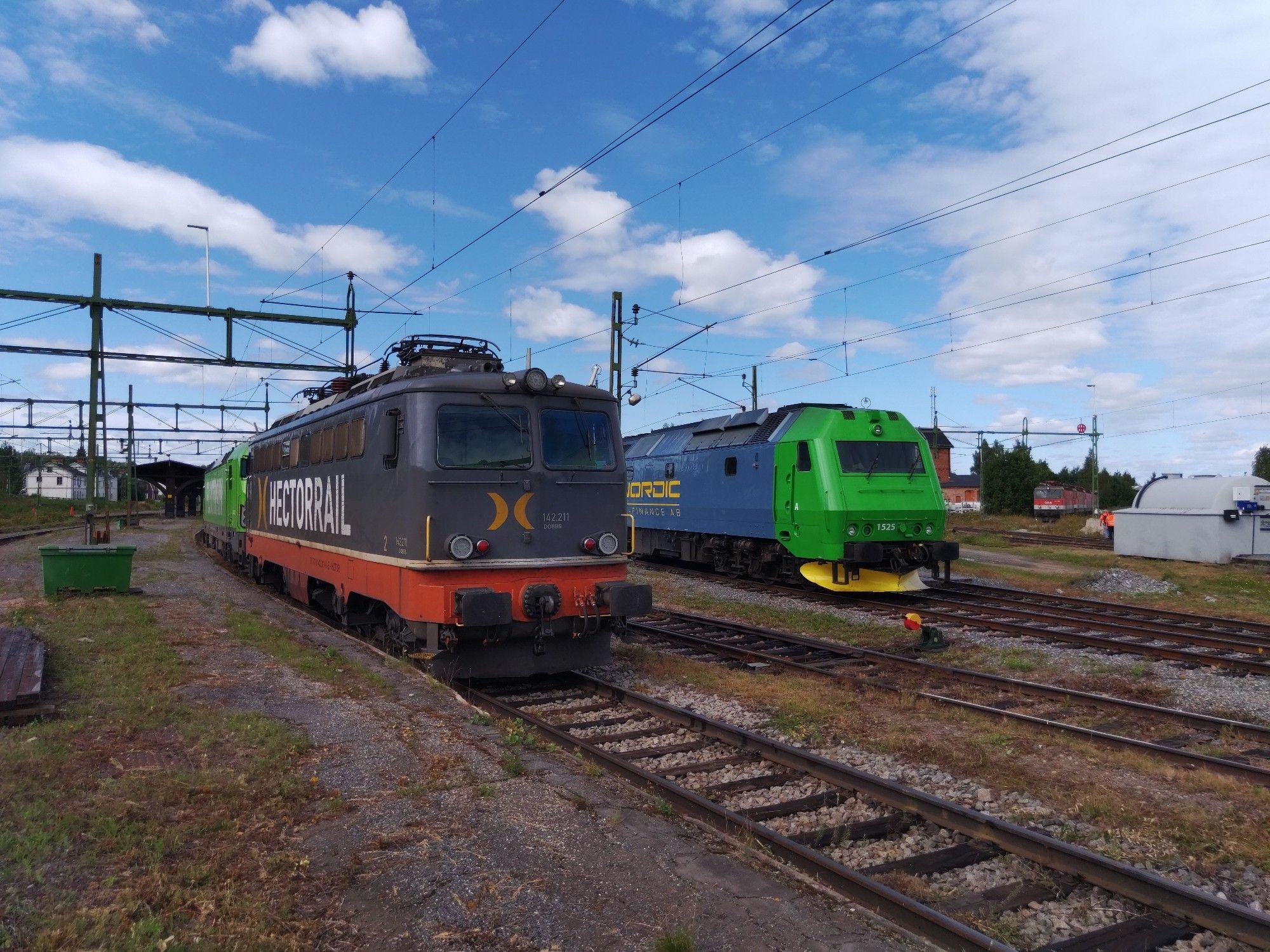 Elektroloks von Hectorrail und Nordic in Långsele.