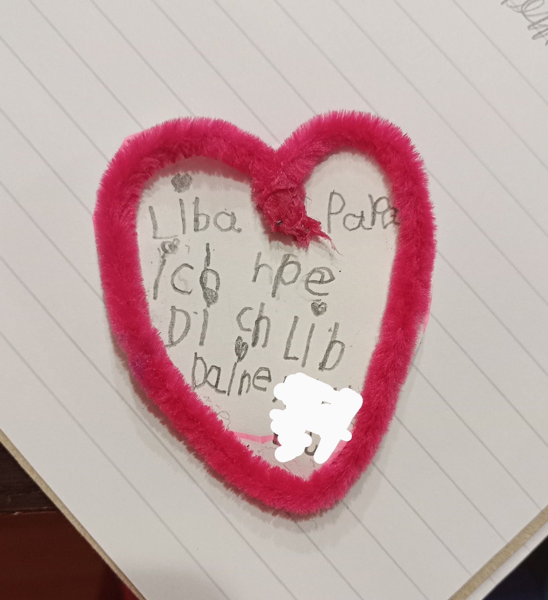 Herz aus Pfeifenreiniger mit Inschrift Liba Papa ich hpe dich lib