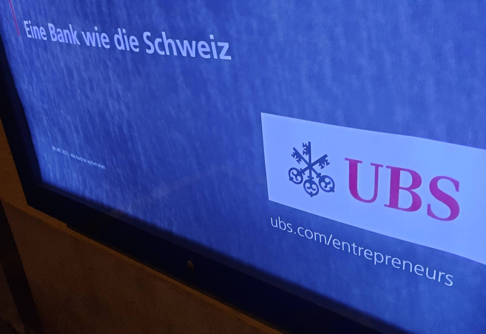 UBS-Plakat mit dem Claim «Eine Bank wie die Schweiz»