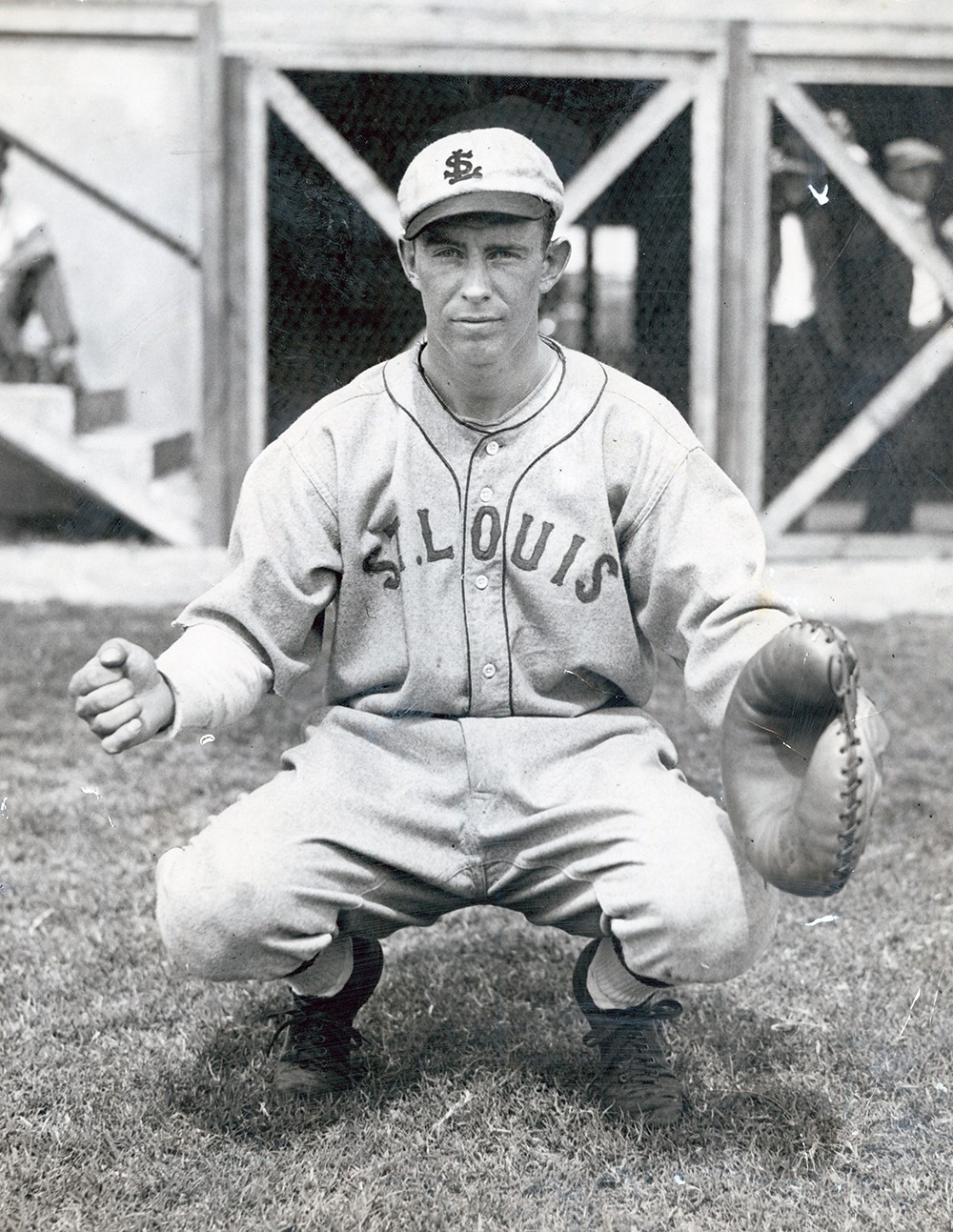 photo of rick ferrell in a st louis browns uniform