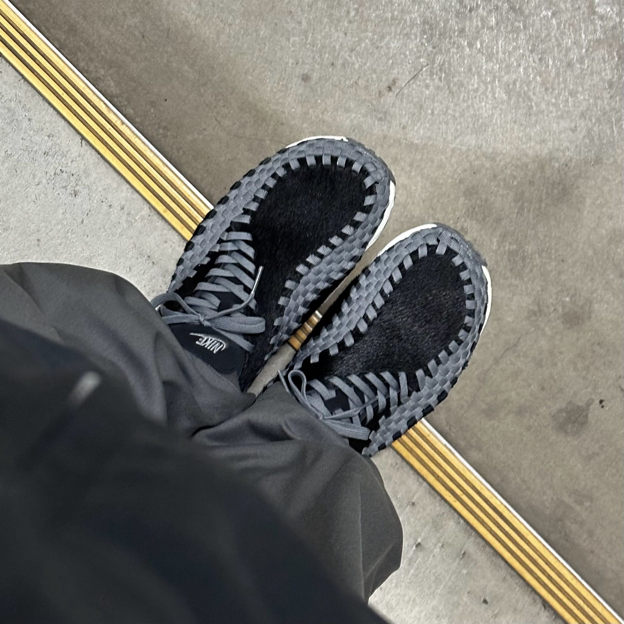 👟: Nike - Air Footscape Woven 'Black & Smoke Grey'