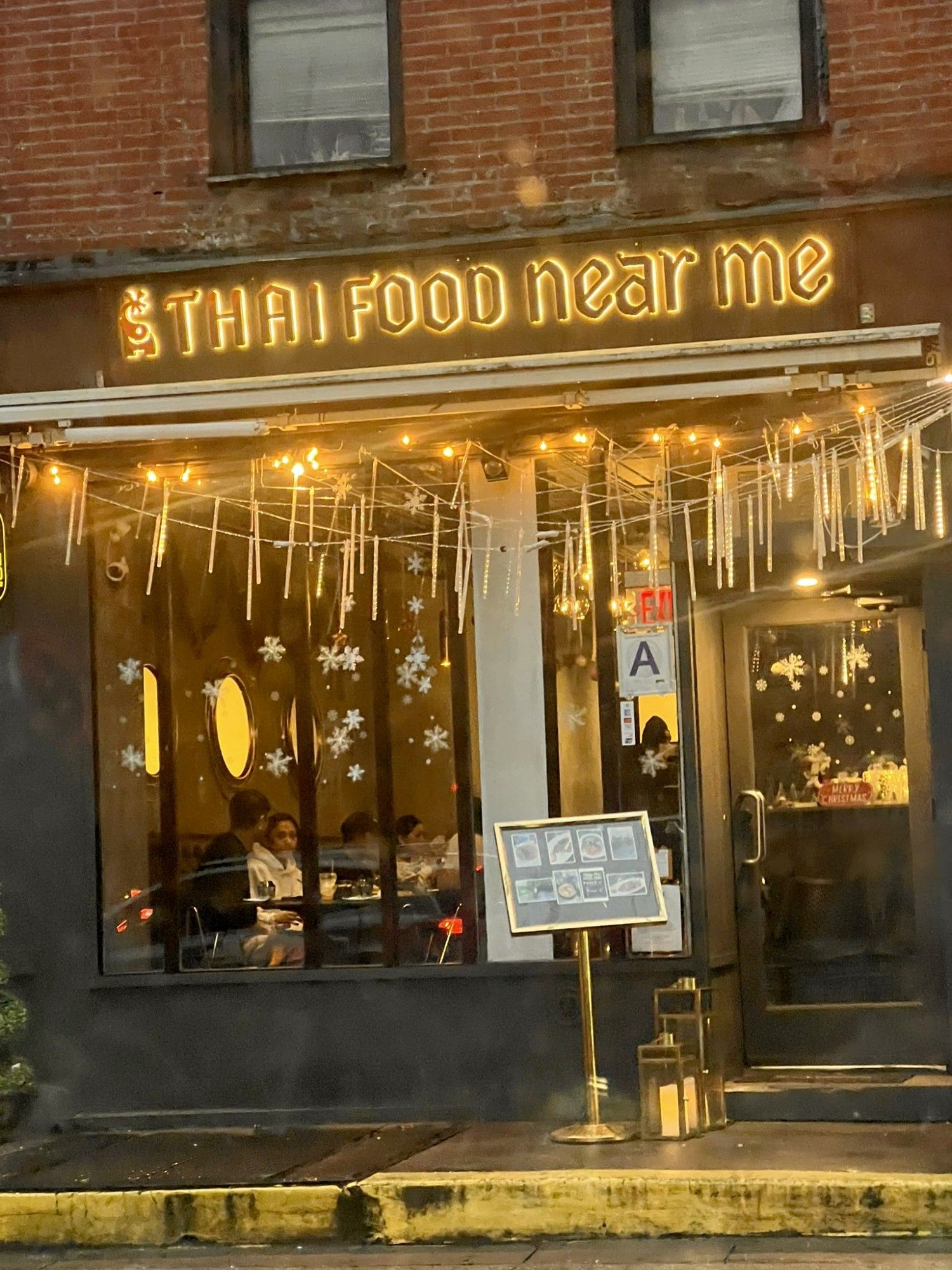 Thai food joint called "THAI FOOD NEAR ME"