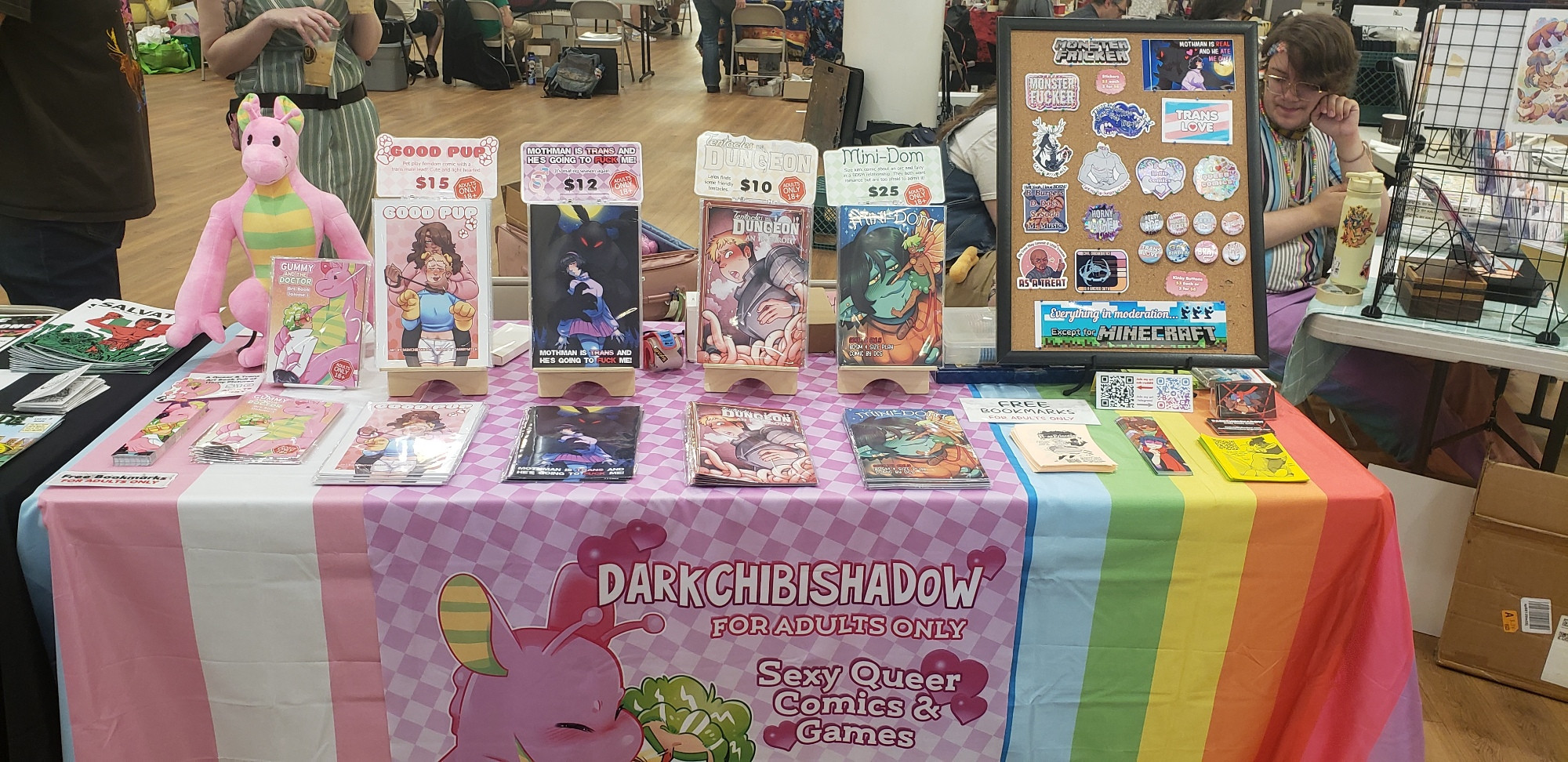 A photo of my table at comix thing.