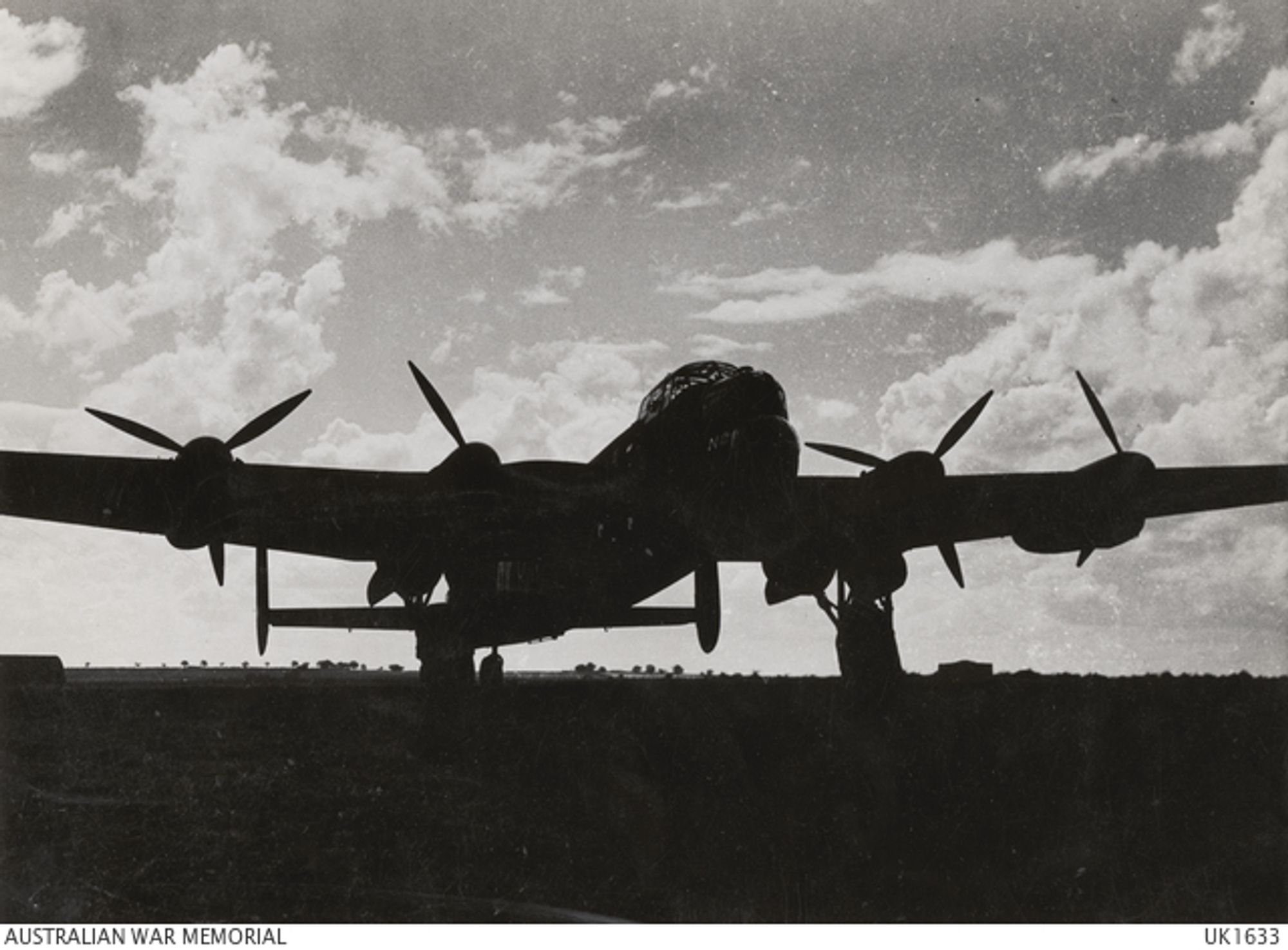 Lancaster from 460 Sqn prepares for an evening takeoff from RAF Binbrook in July 1944.
https://www.awm.gov.au/collection/C263186