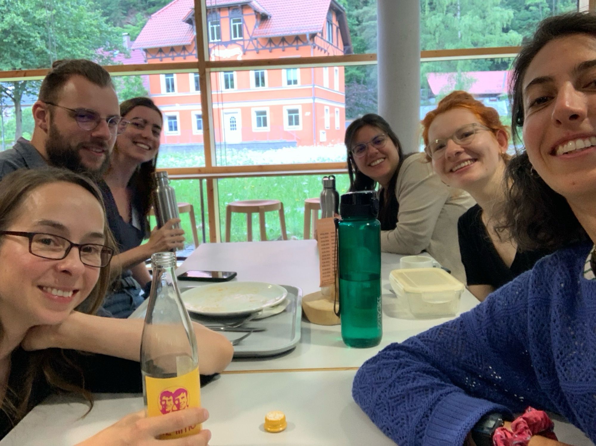 Picture of CLE group members having lunch in Tharandt campus.