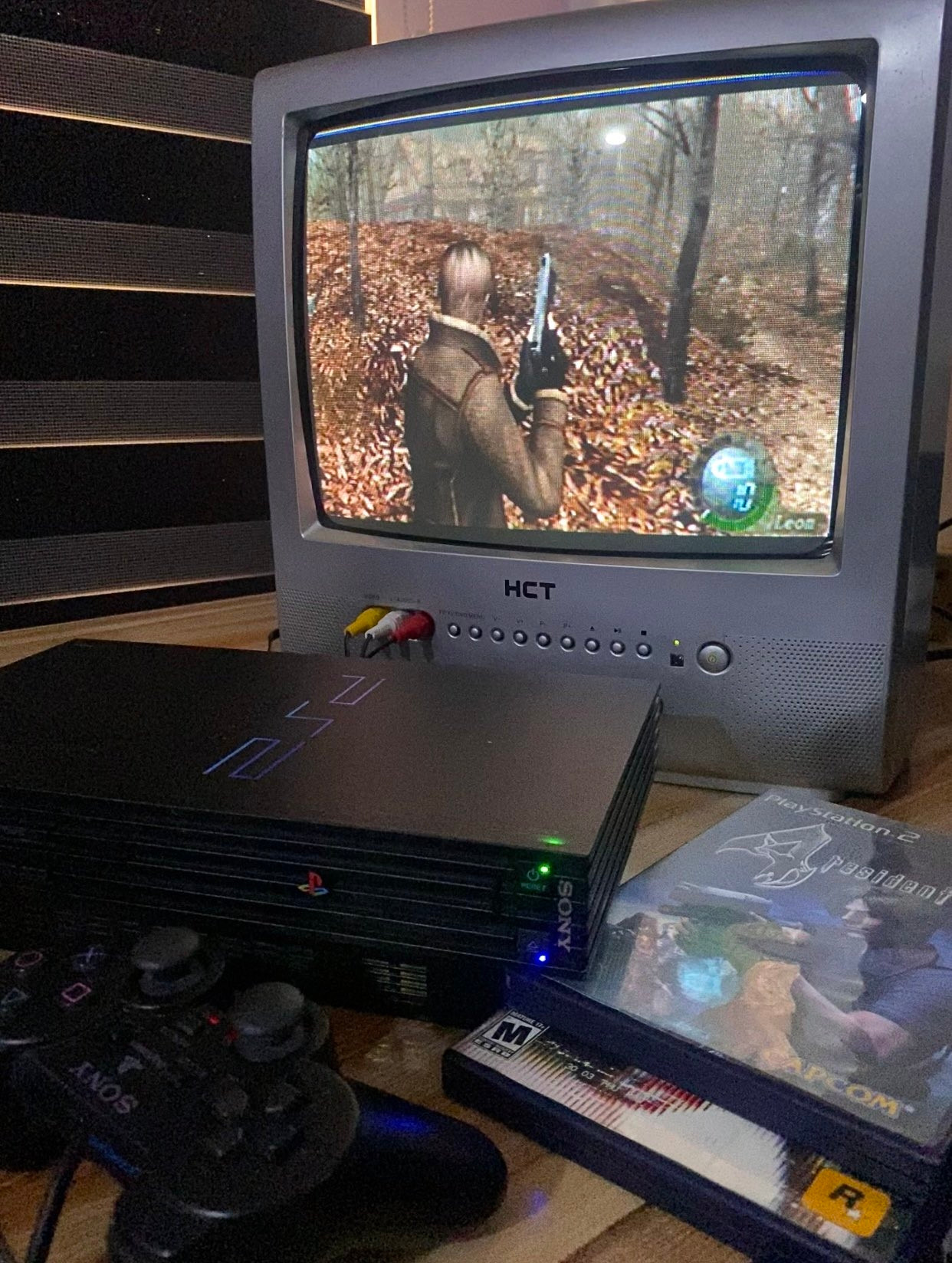 CRT, Resident Evil 4, PS2, Survival Horror