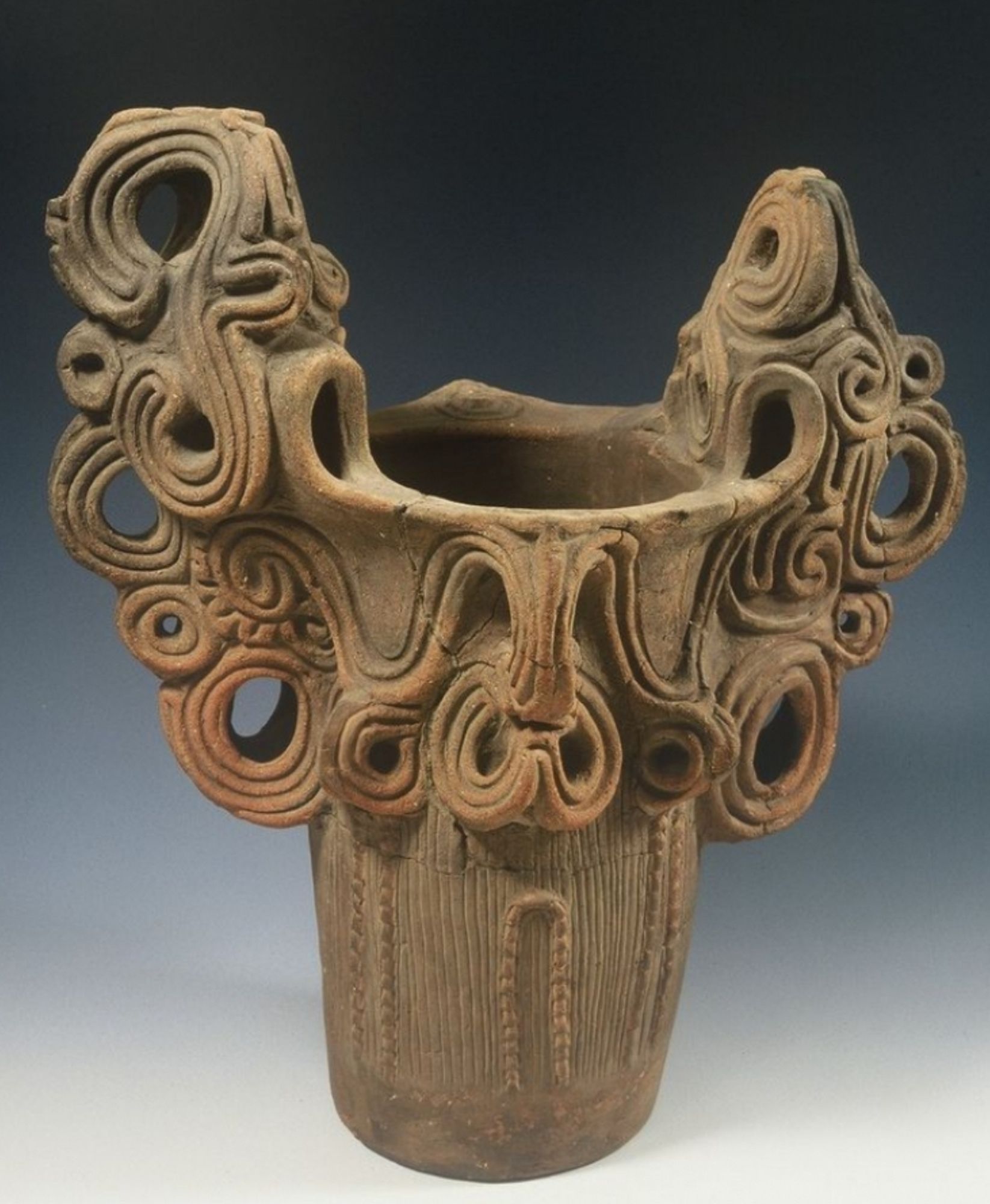 Picture of a sori 1 Jomon pot