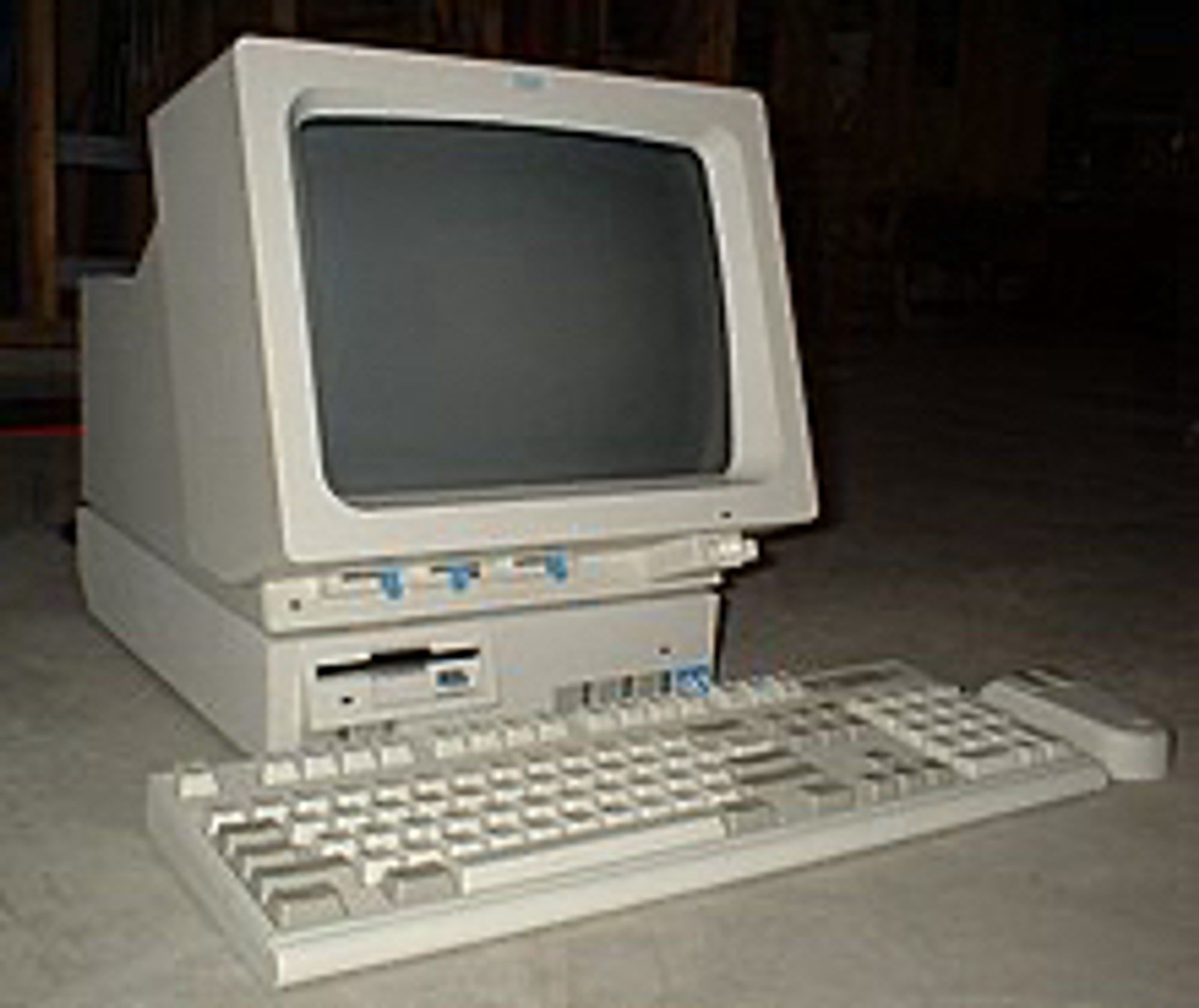 IBM PS/1 computer