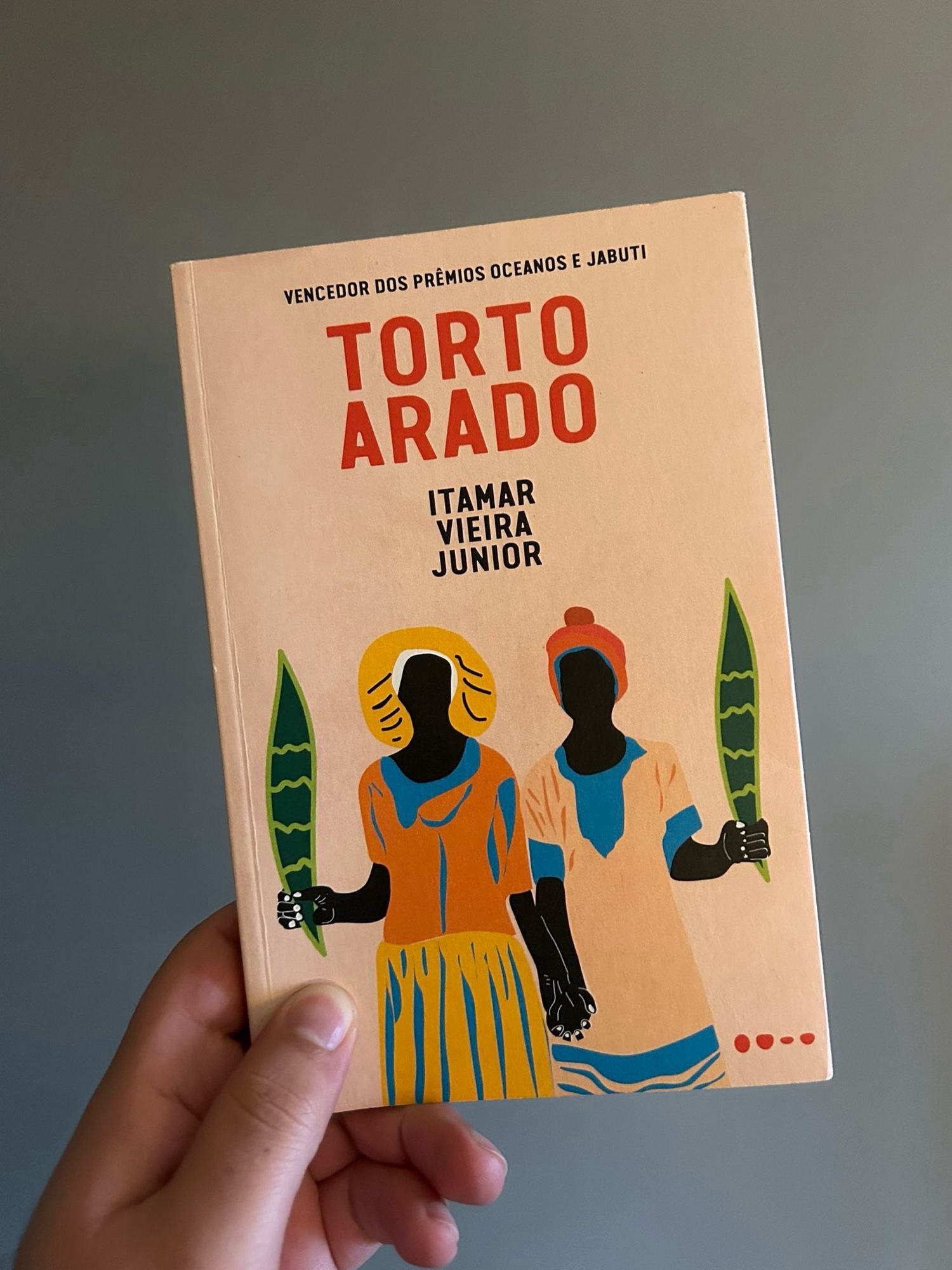 Imagem do livro Torto Arado do autor Itamar Vieira Junior