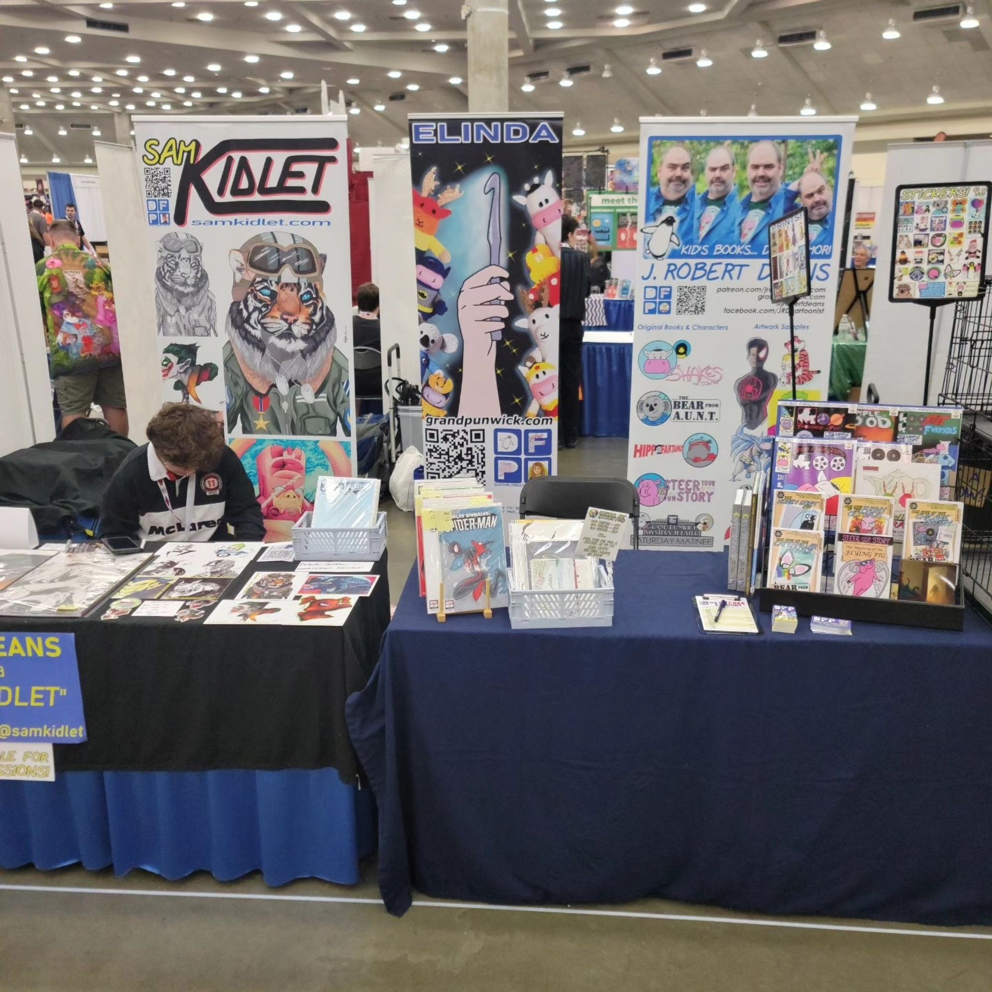 The Deans' tables at Baltimore Comic Con