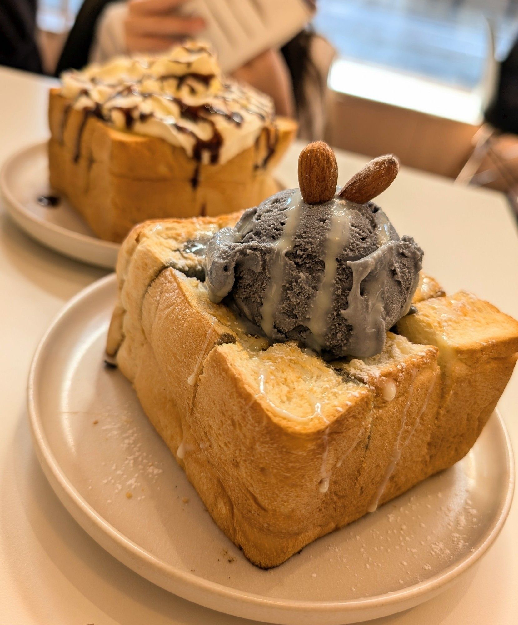 Black sesame and Nutella honey toast