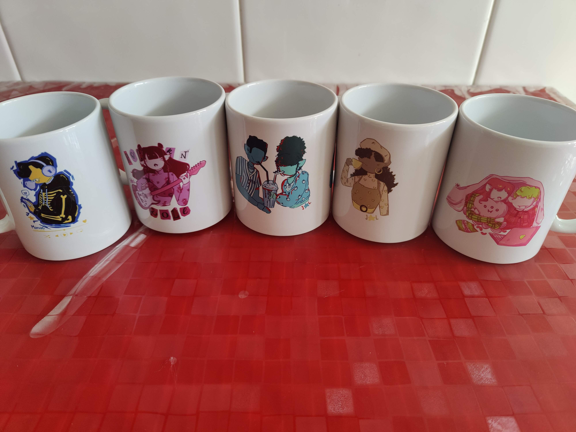 Five mugs with some "generic" vampires for my daughter's friends.