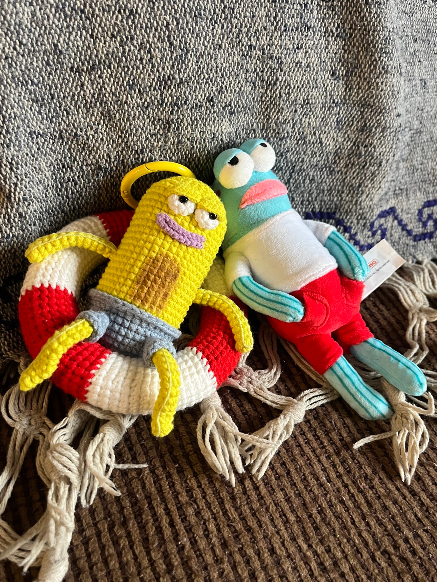 Crochet Nat with Harold plush from Popmart! 