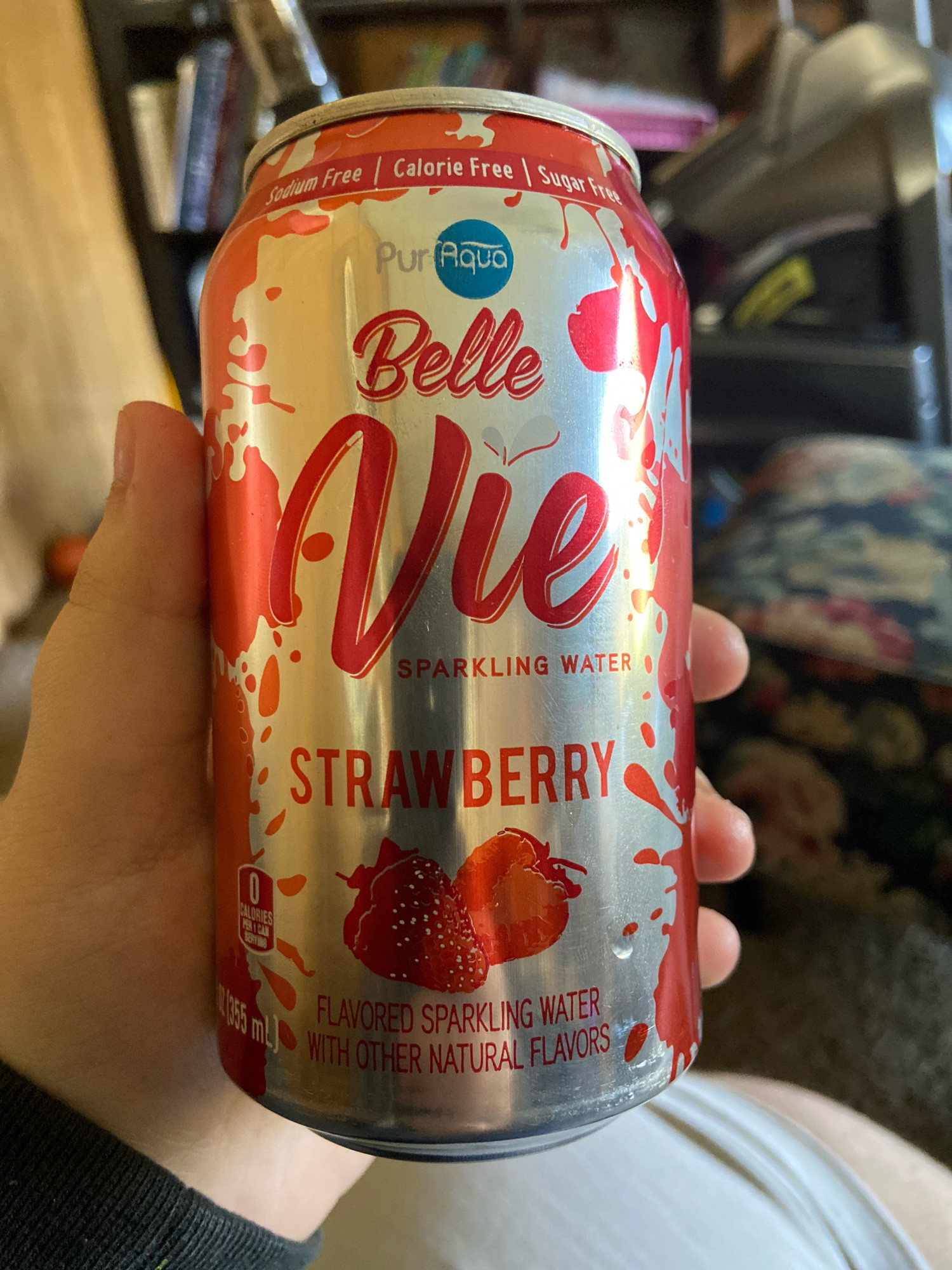 belle vie strawberry sparkling water