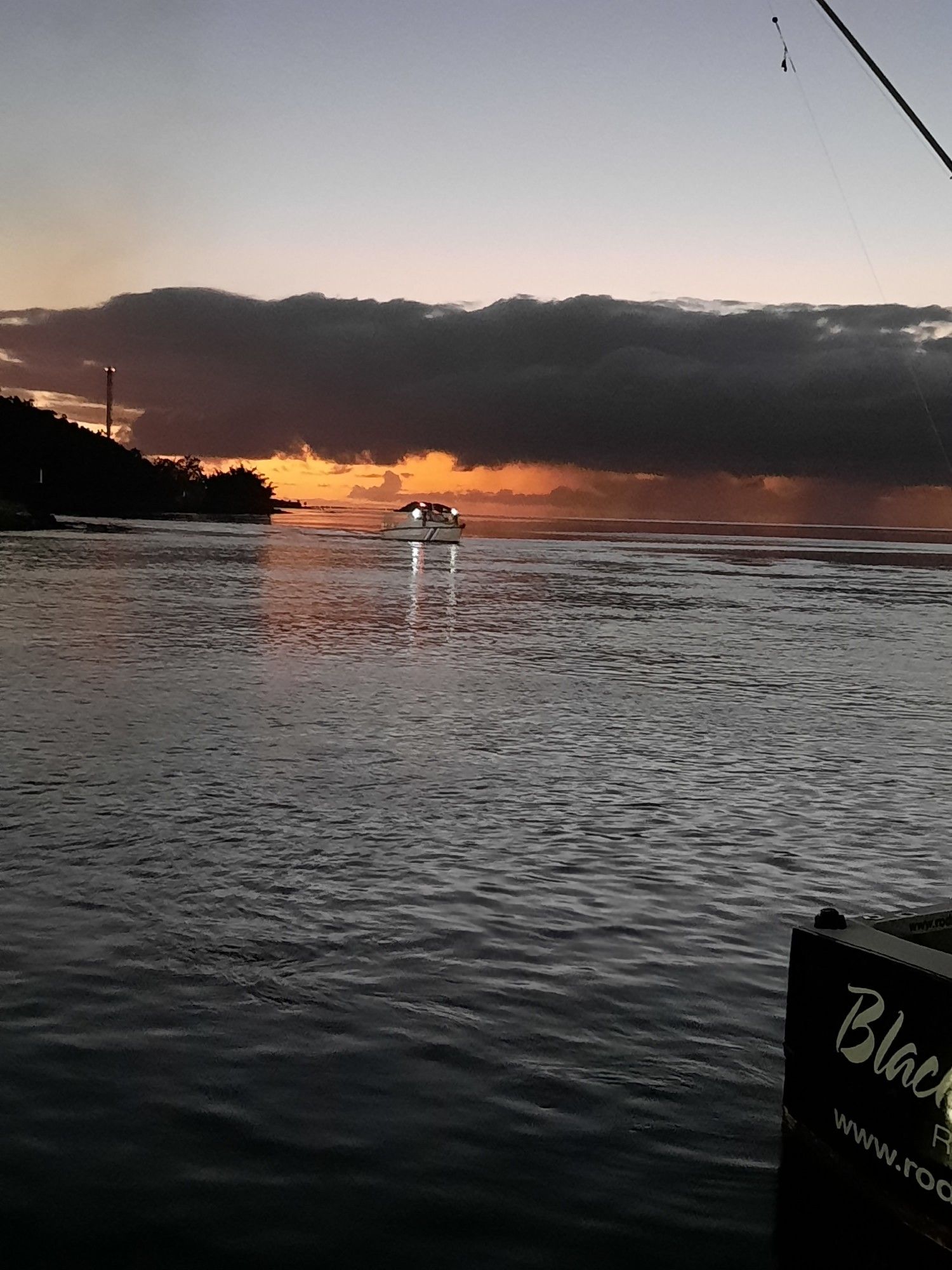 This early evenig at sunset time at the jetty of Port Mathurin where I waited to discover the new crescent moon as usual at the end of Ramadan.