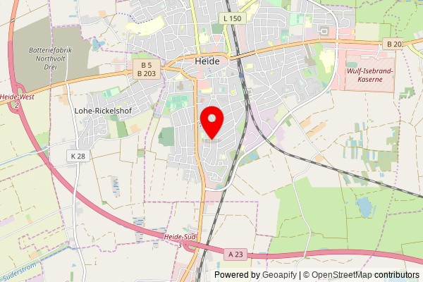 A partially zoomed out map with a pin at the position of Gemeinde Christi, Fehrsplatz 2, 25746 Heide, Germany