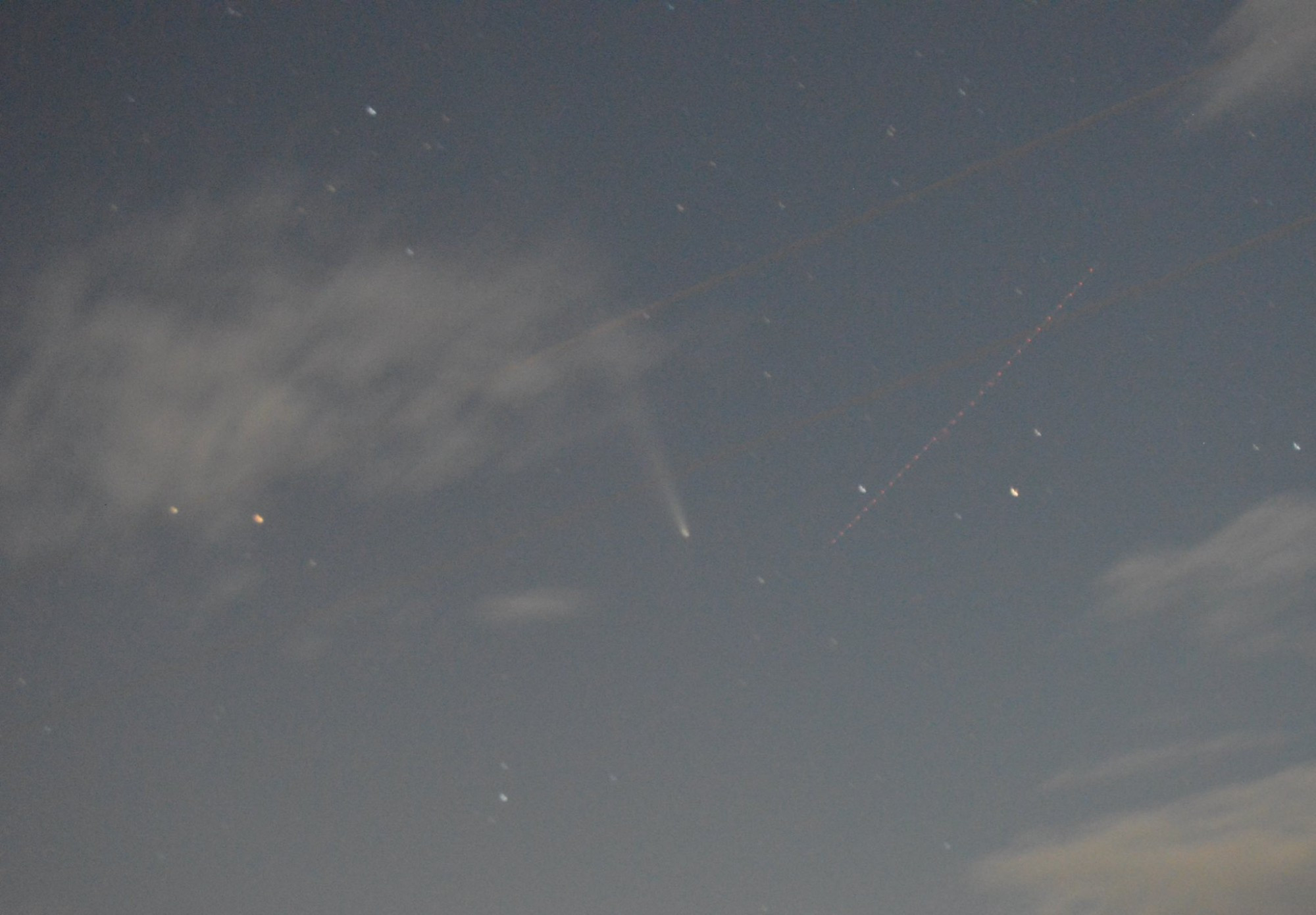 Photo of comet tsuchinshan-atlas