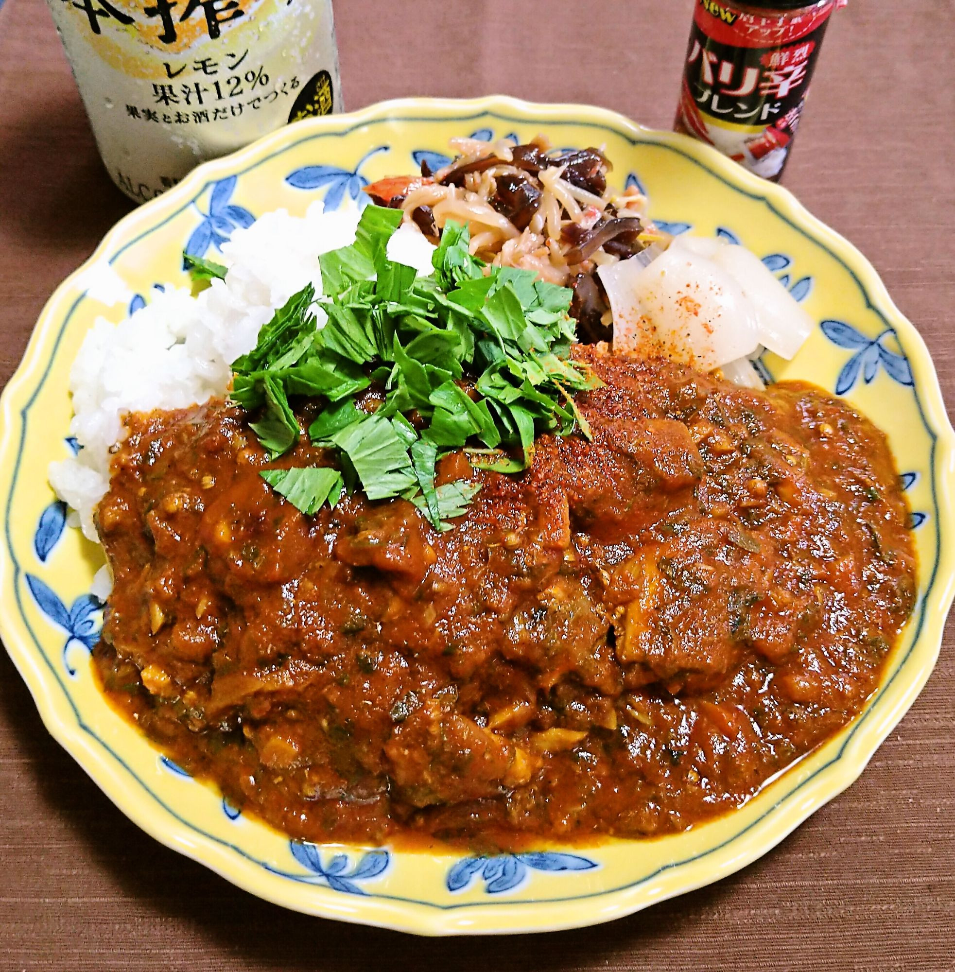 昼食　いわしのスパイスカレー
lunch, Sardine spice curry!