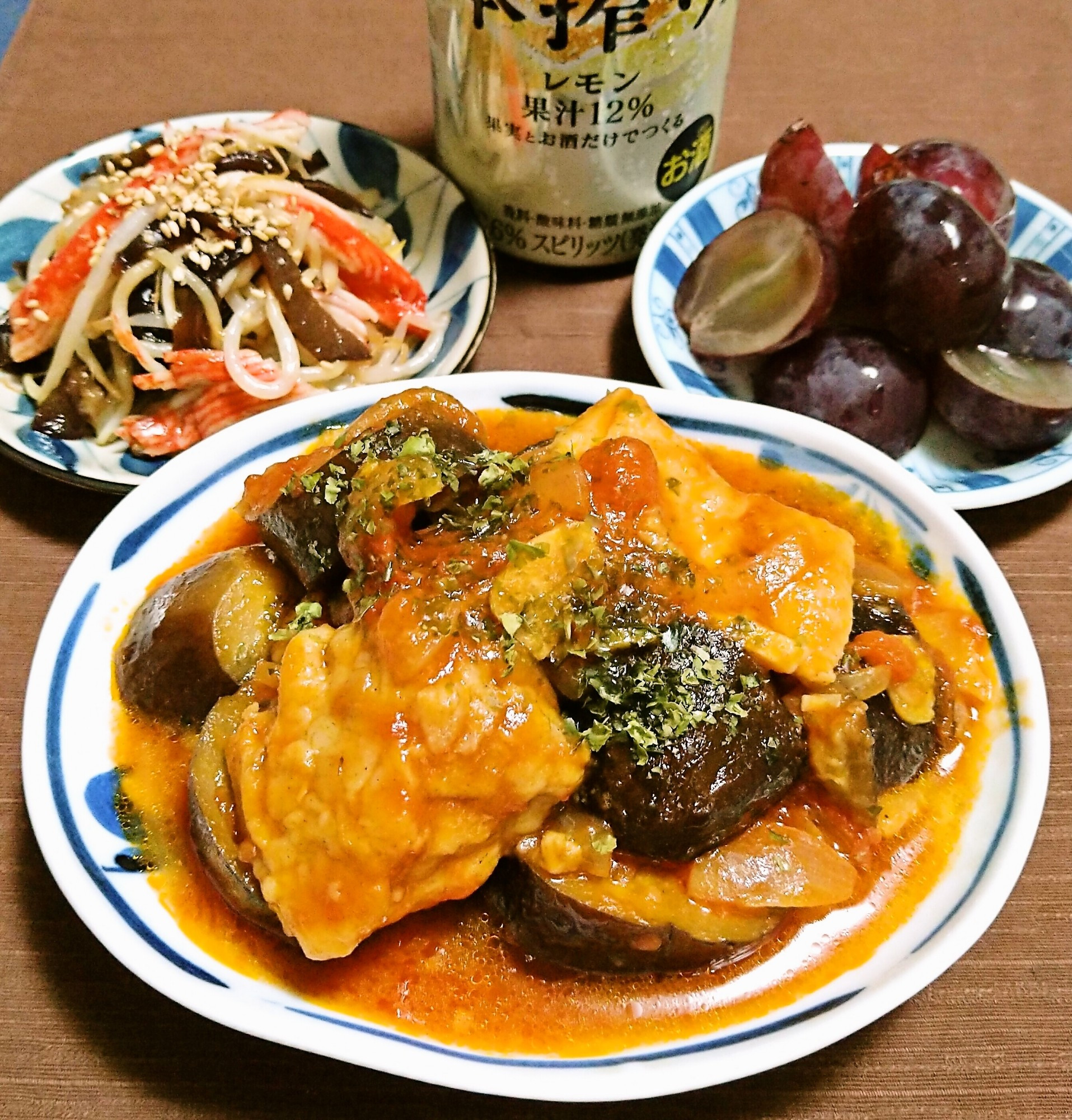 夕飯＆晩酌　鶏のトマト煮
dinner, tomato braised chicken!