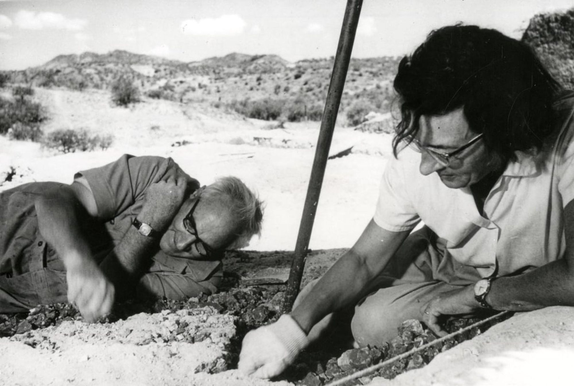 Louis and Mary Leakey excavating in Olduvai Gorge, circa 1960s. / National Geographic Society/Smithsonian Institution, Flickr // No Known Copyright Restrictions