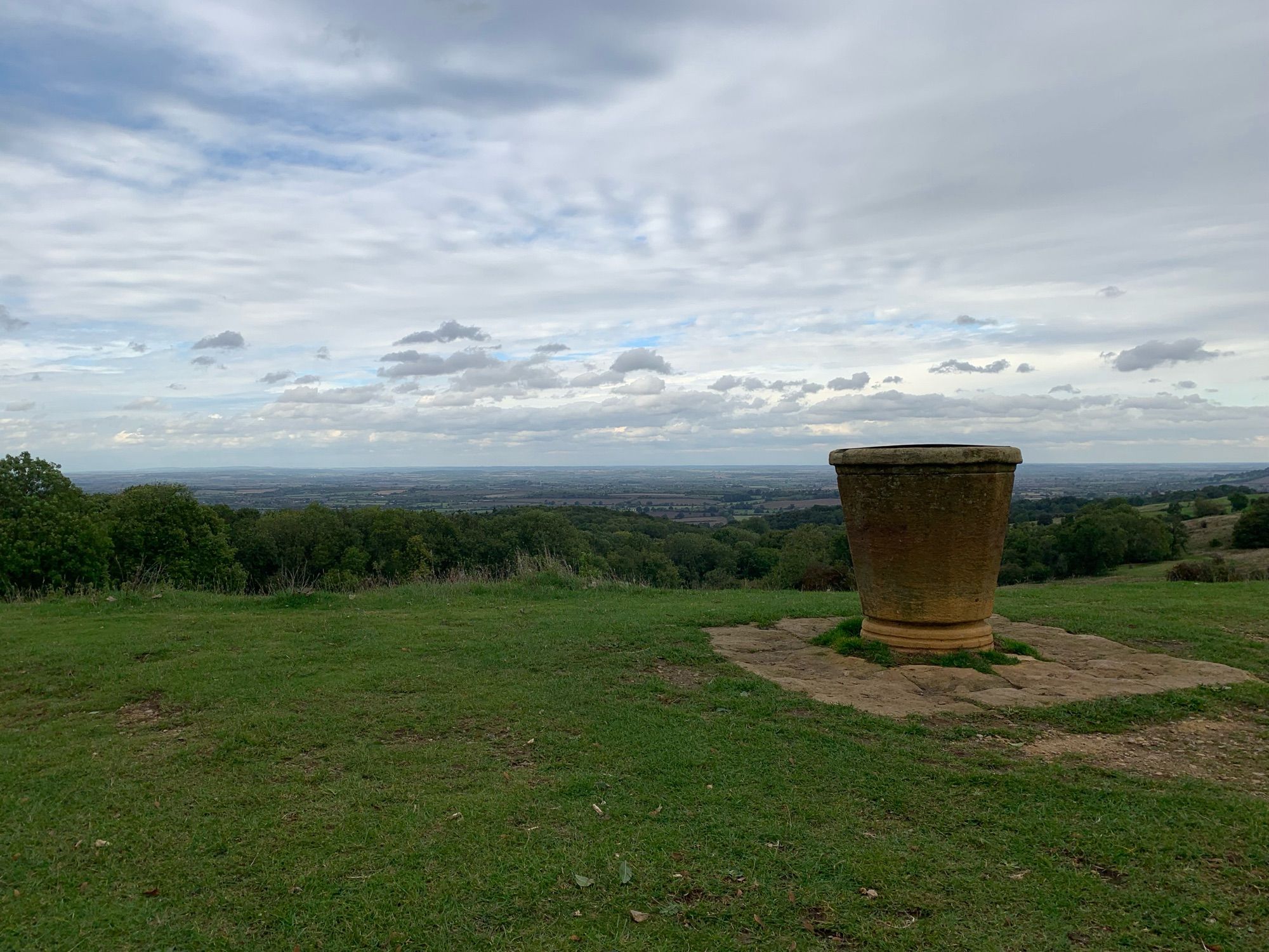 View north from Dover’s Hill over the Avon Valley towards Birmingham, with toposcope in the foreground