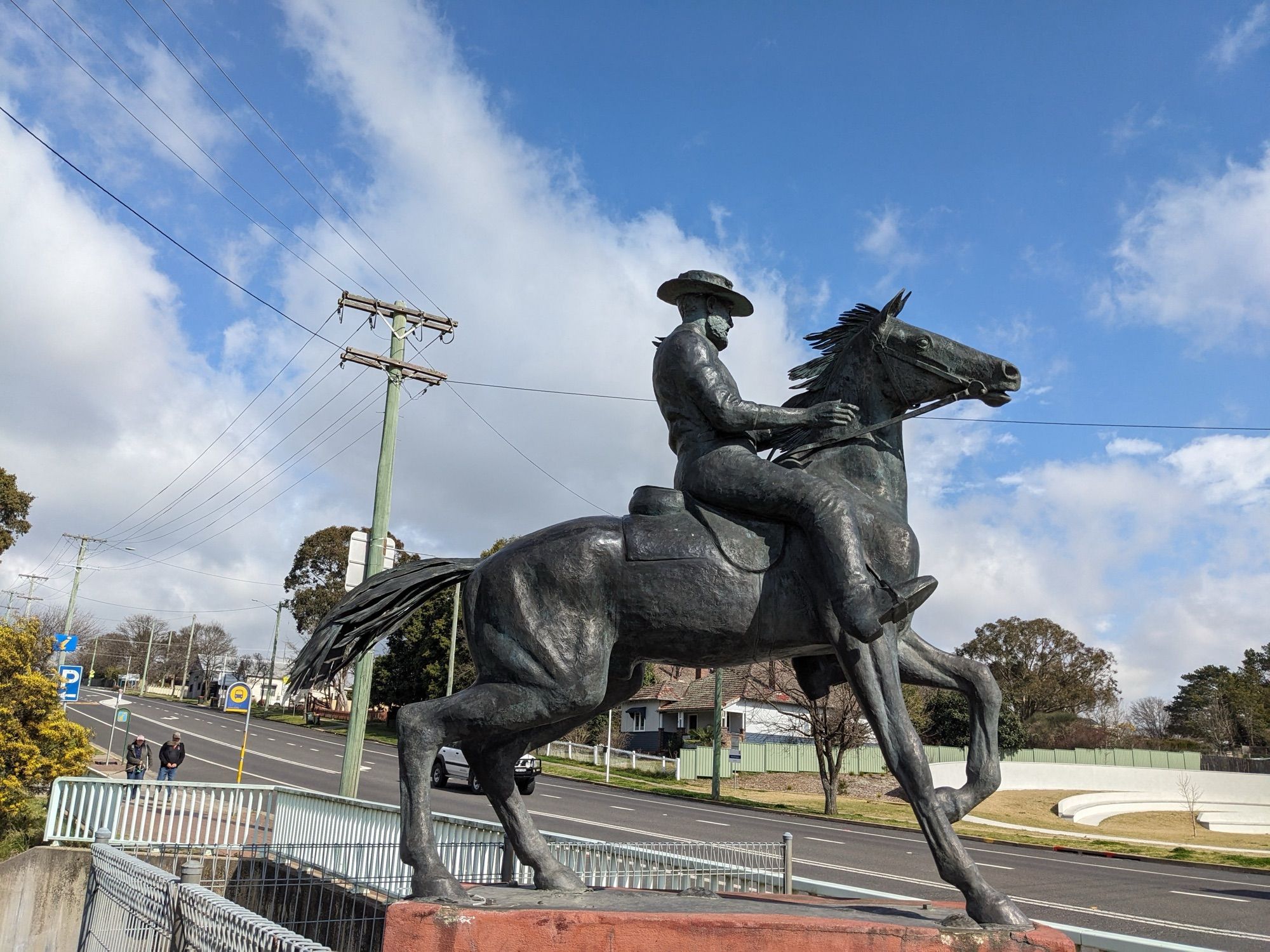 A large statue representing Captain Thunderbolt (bushranger in the 1860s) on a horse on a corner in Uralla, erected at the 100th anniversary his death.