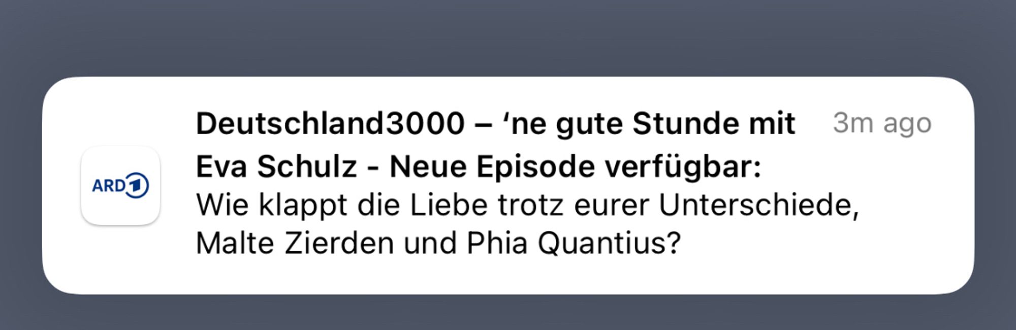 Screenshot von Podcast-Episode:

Deutschland3000 - 'ne gute Stunde mit Eva Schulz - Neue Episode verfügbar:
Wie klappt die Liebe trotz eurer Unterschiede, Malte Zierden und Phia Quantius?