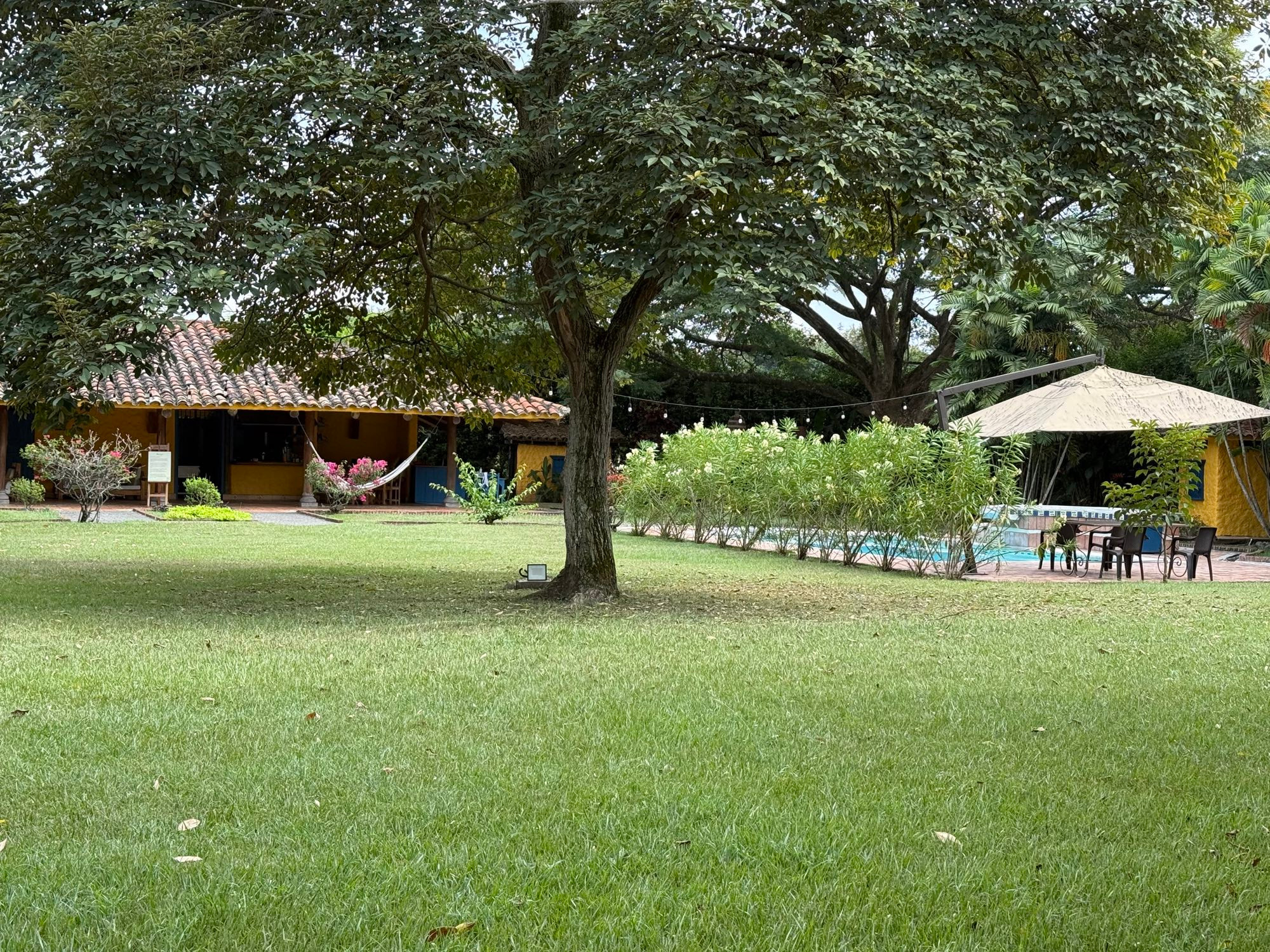 Photo of a countryside house 