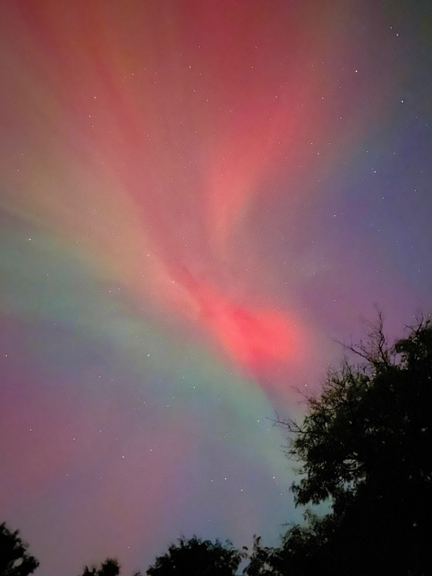 Northern lights of reds, hello and green. 