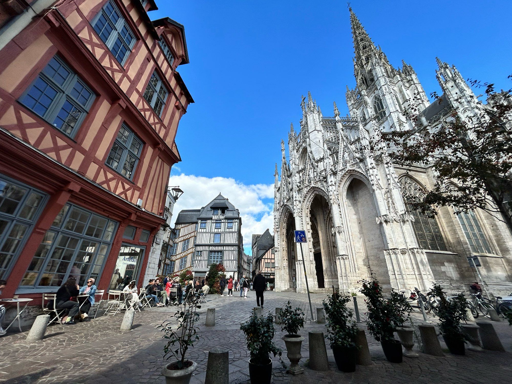 Une place saint maclou (où j’ai fait tapisserie)