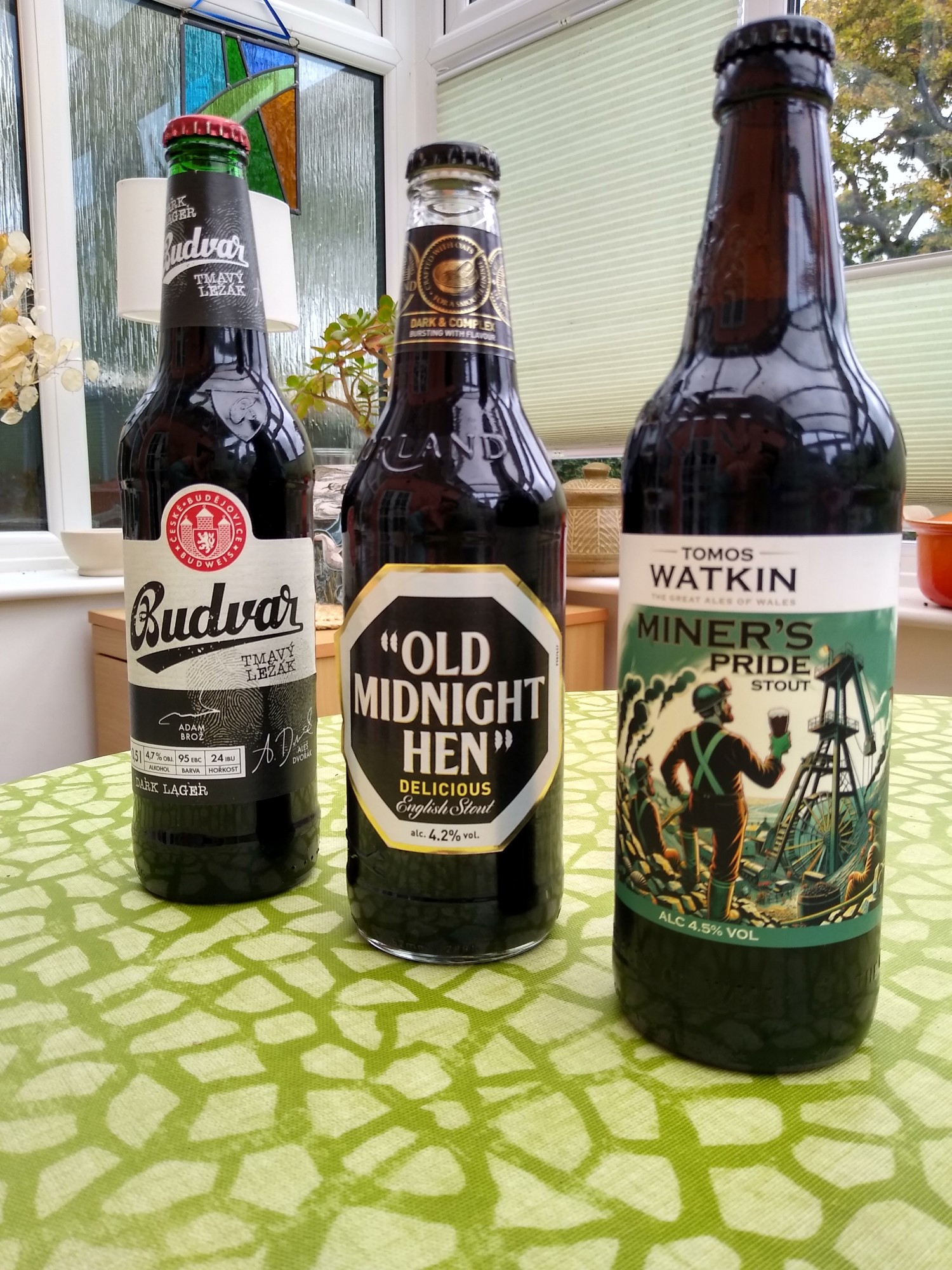 3 bottles of stout: Budvar, Morland and Tomos Watkins. Sourdough taste testing ahead.