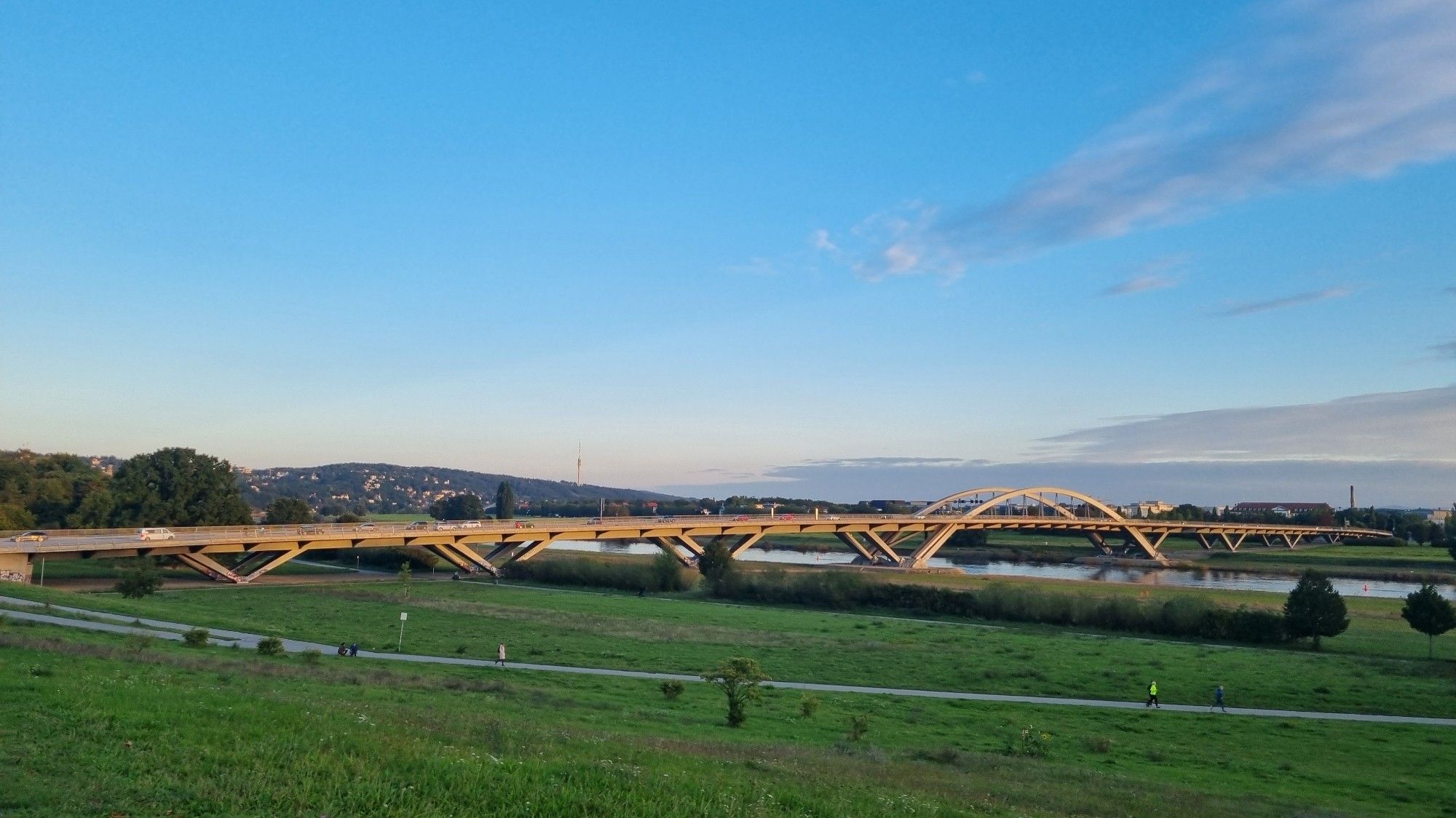 Die Waldschlösschenbrücke