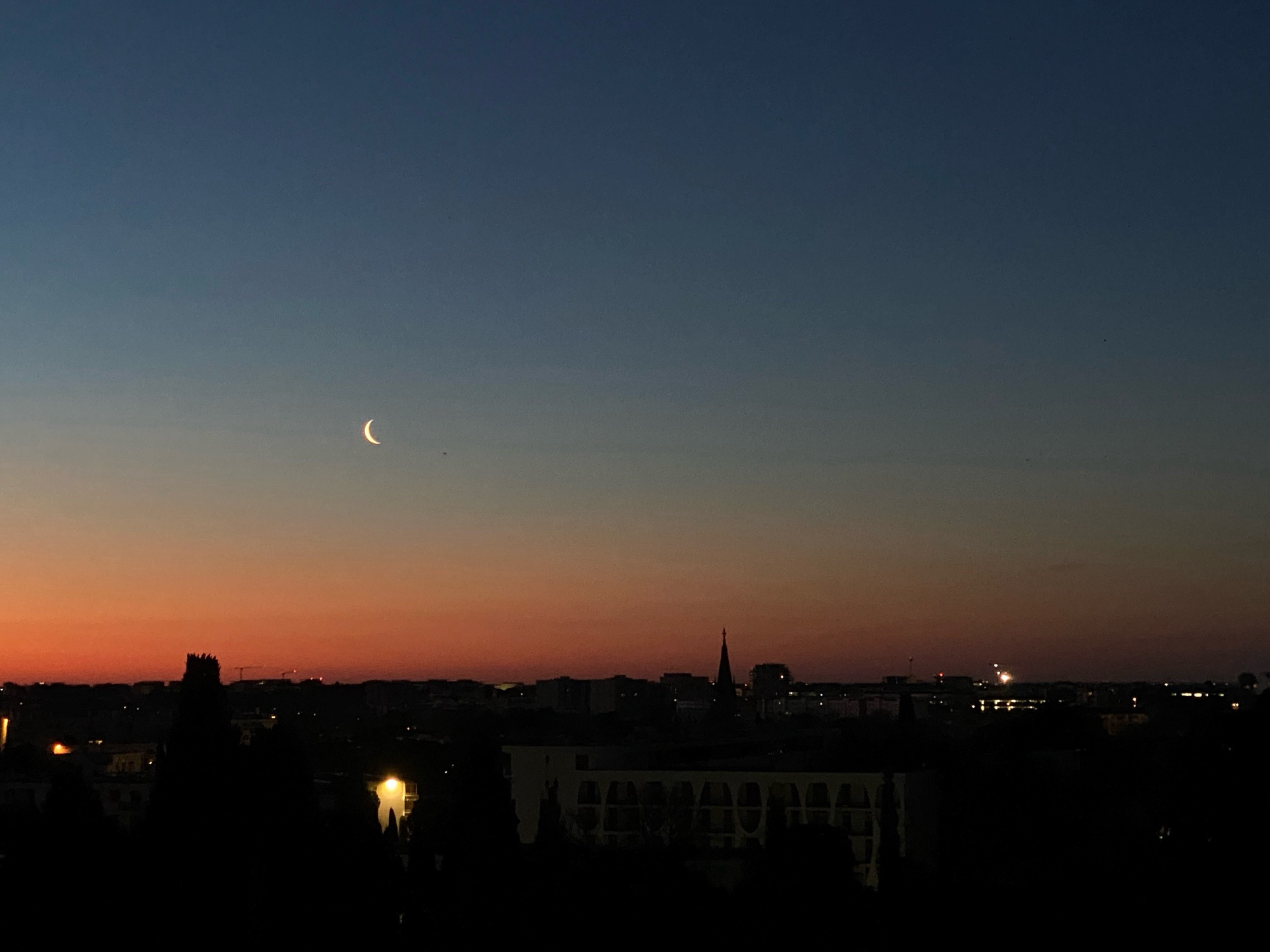 L’aube sur Montpellier. Mars 2024.