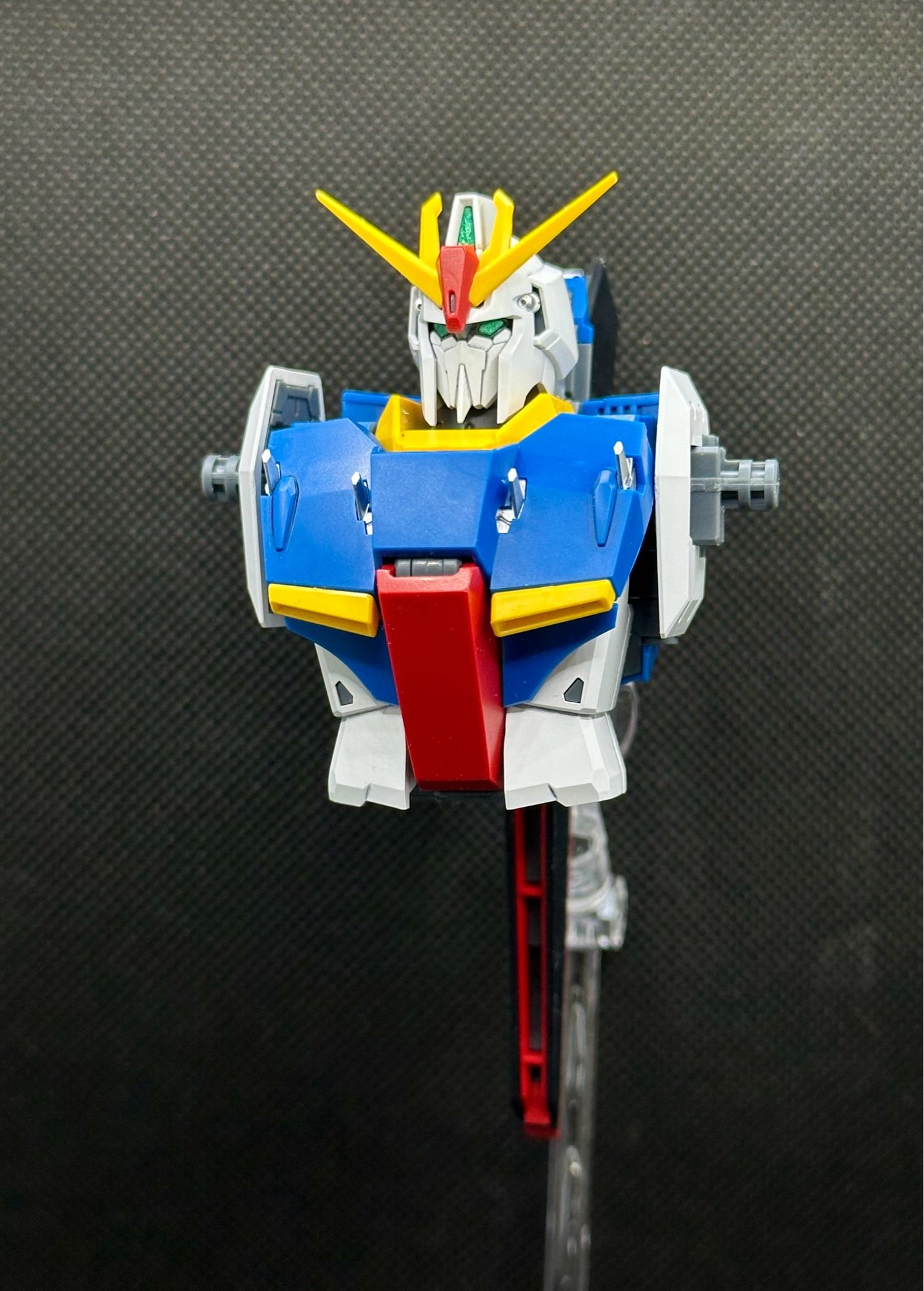 The head and torso of the MG Zeta Gundam ver. Ka