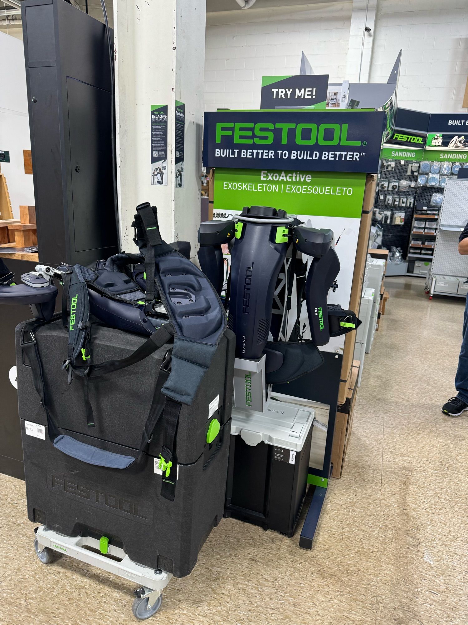 an image of the festool “exoskeleton”