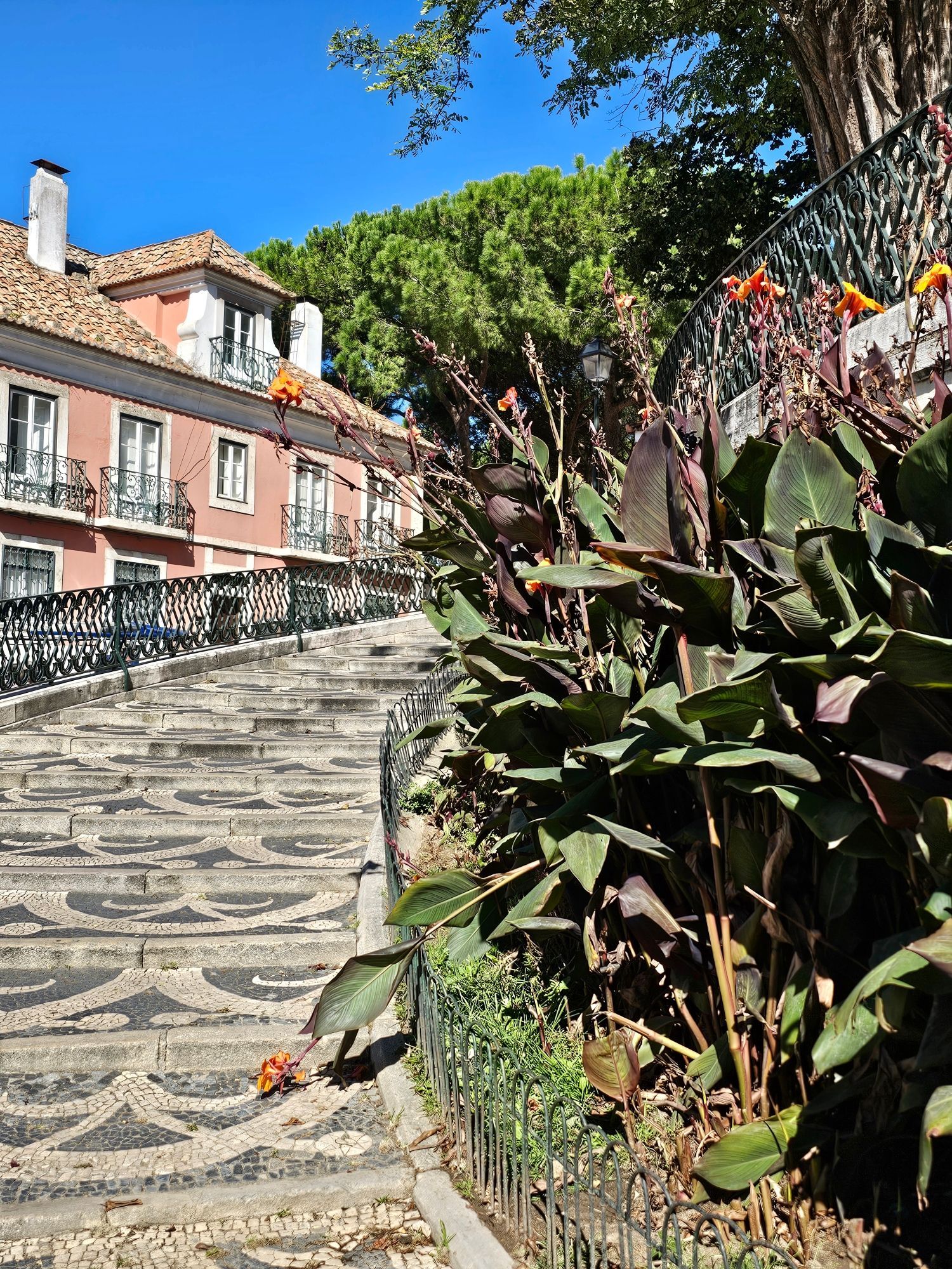 Calçada portuguesa on steps in Graça