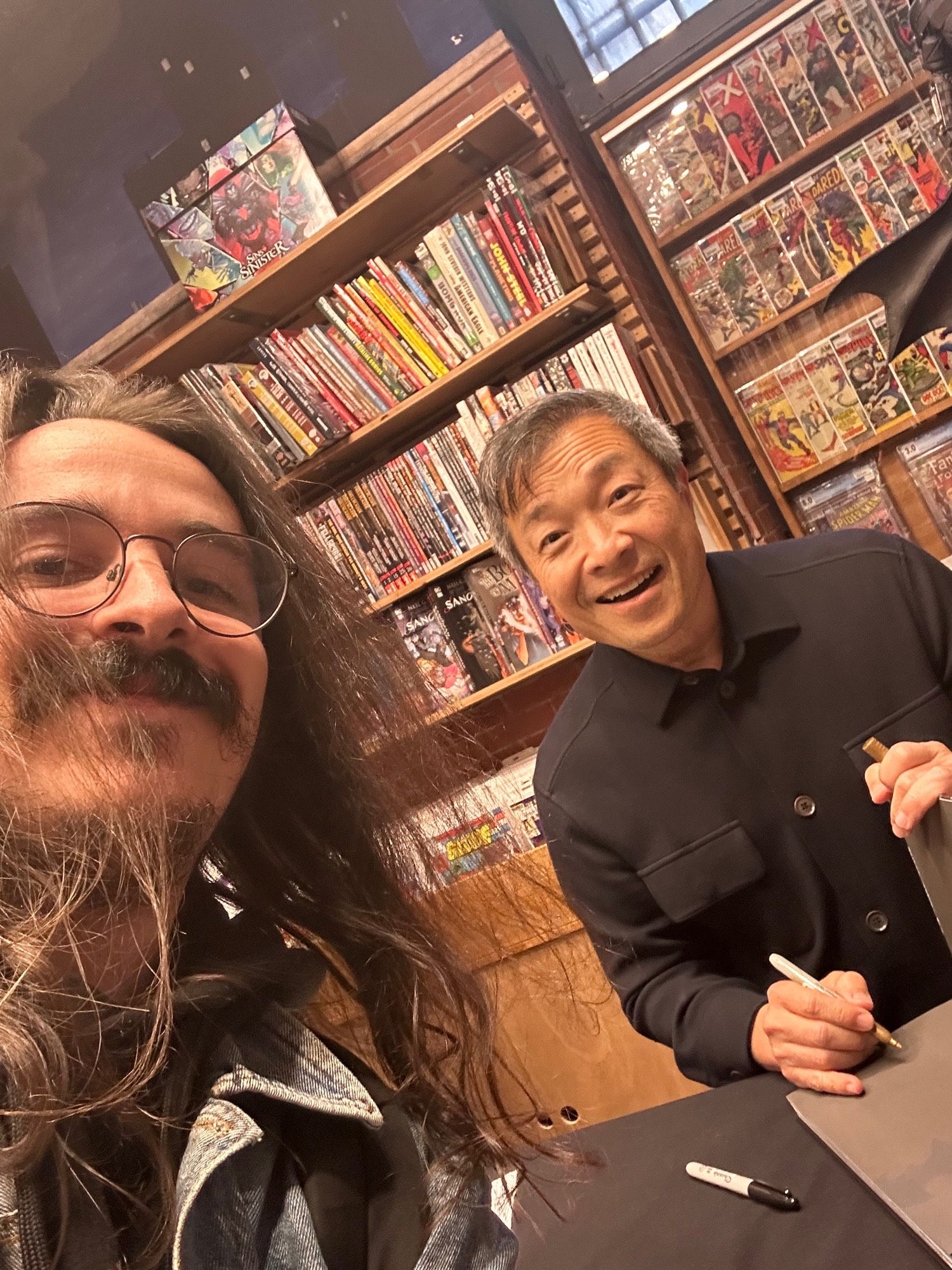 Selfie de moi avec Jim Lee