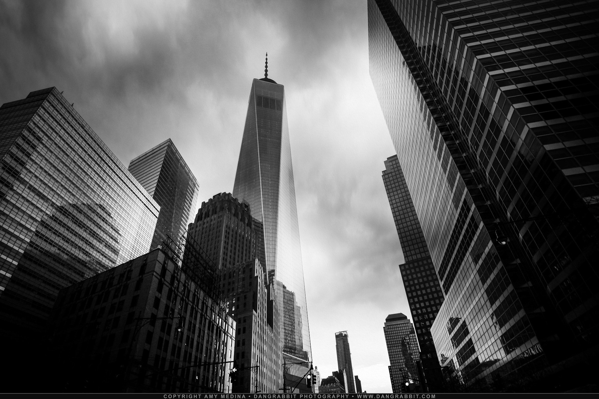 Black and white New York City. Copyright Amy Medina, DangRabbit Photography.